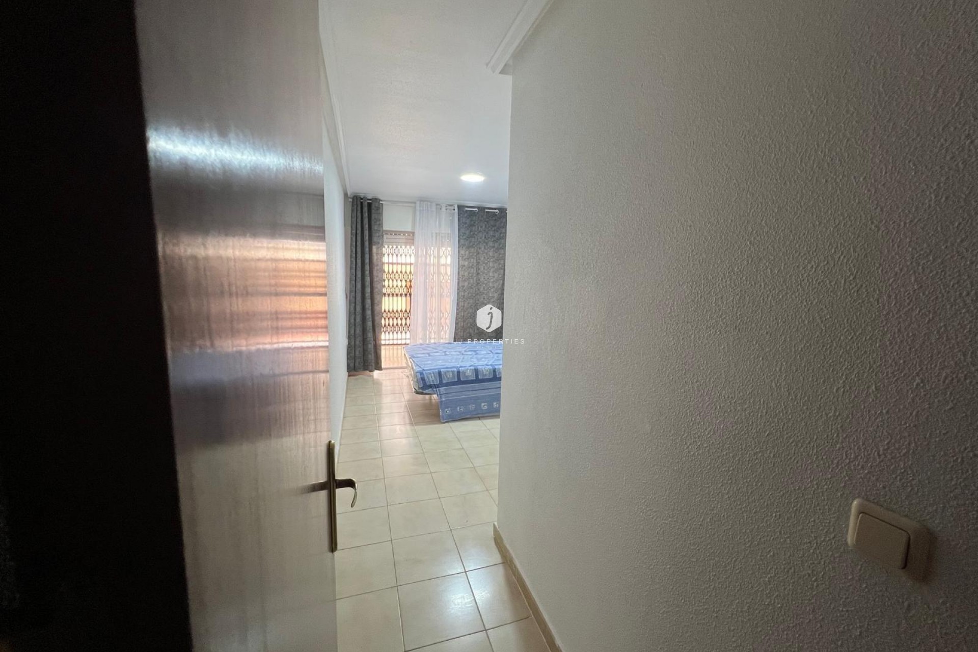 Resale - Apartment / flat -
Torrevieja - Playa del Cura