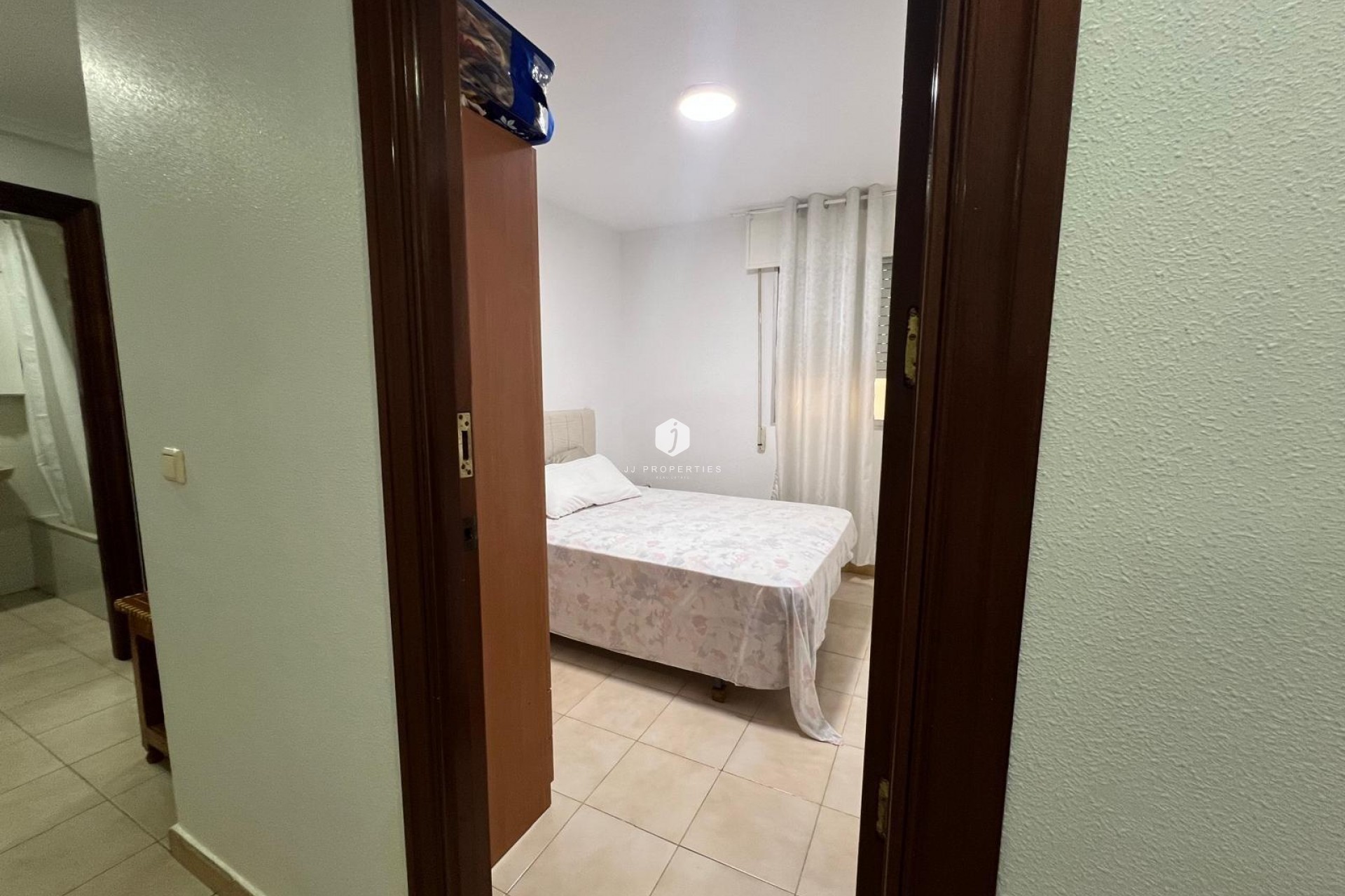 Resale - Apartment / flat -
Torrevieja - Playa del Cura