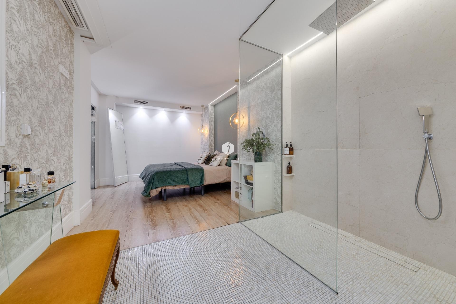 Resale - Apartment / flat -
Torrevieja - Playa del Cura