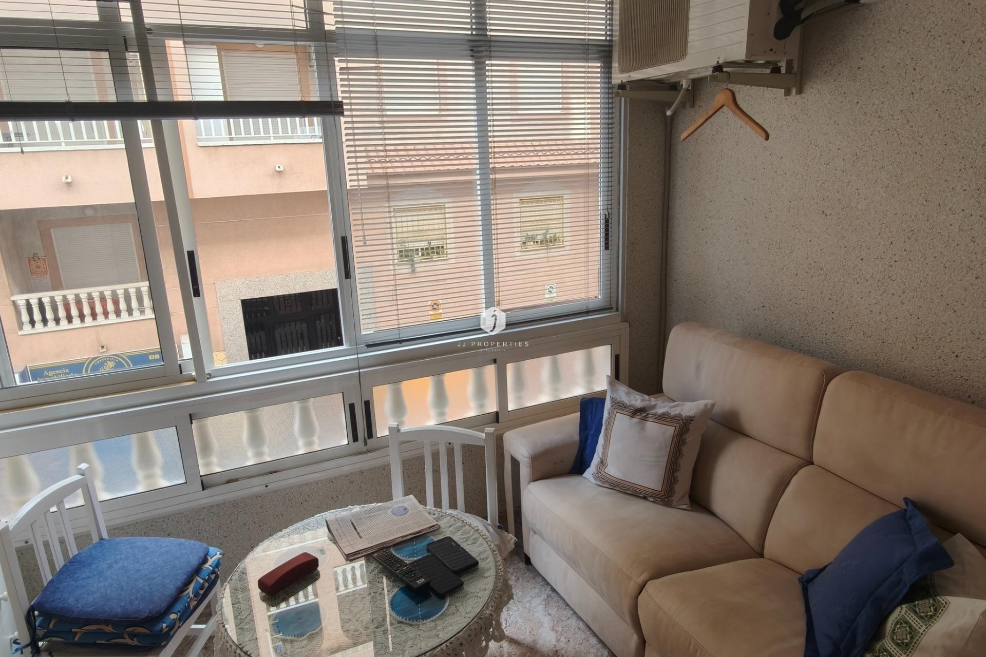 Resale - Apartment / flat -
Torrevieja - Playa del Cura