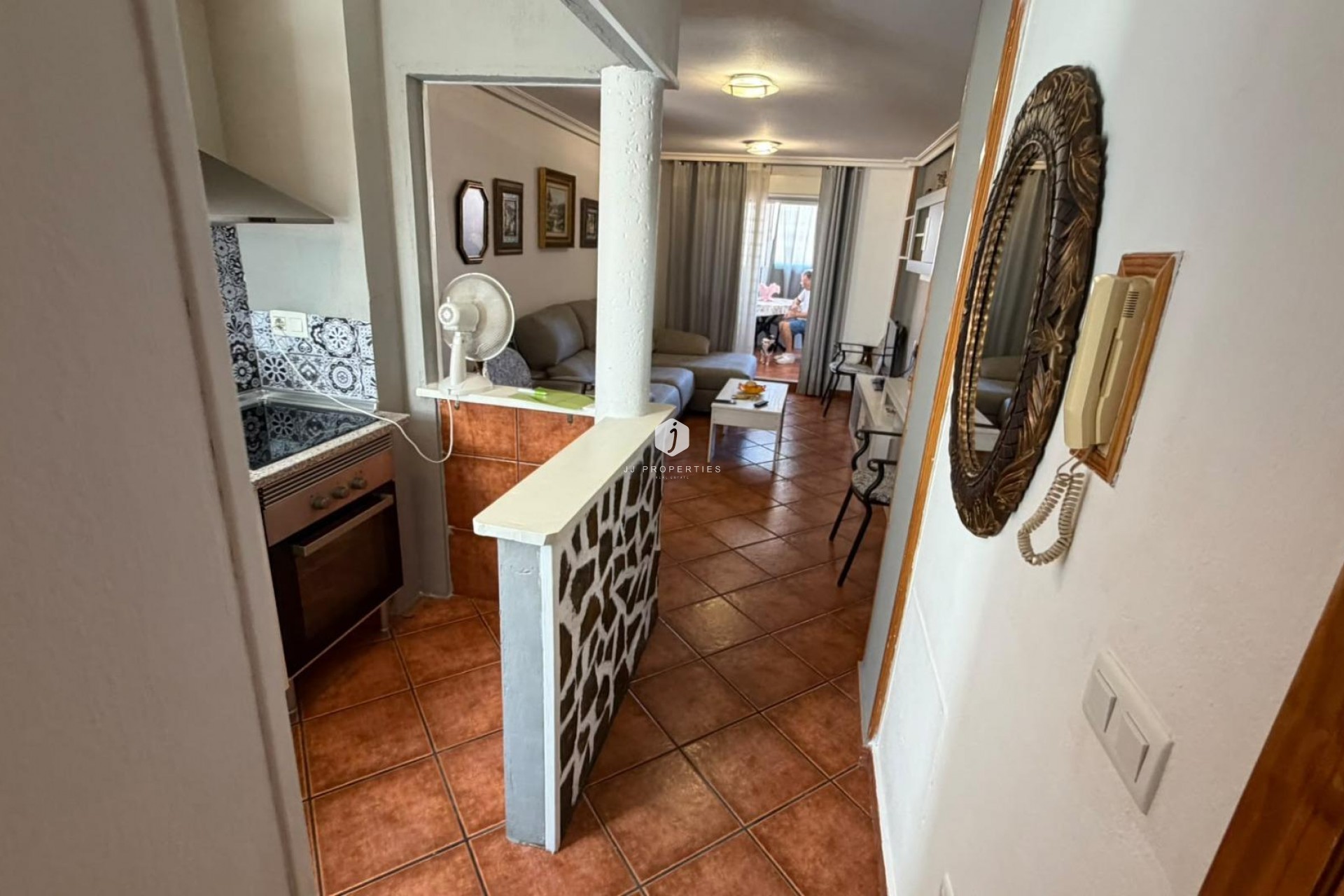 Resale - Apartment / flat -
Torrevieja - Playa del Cura