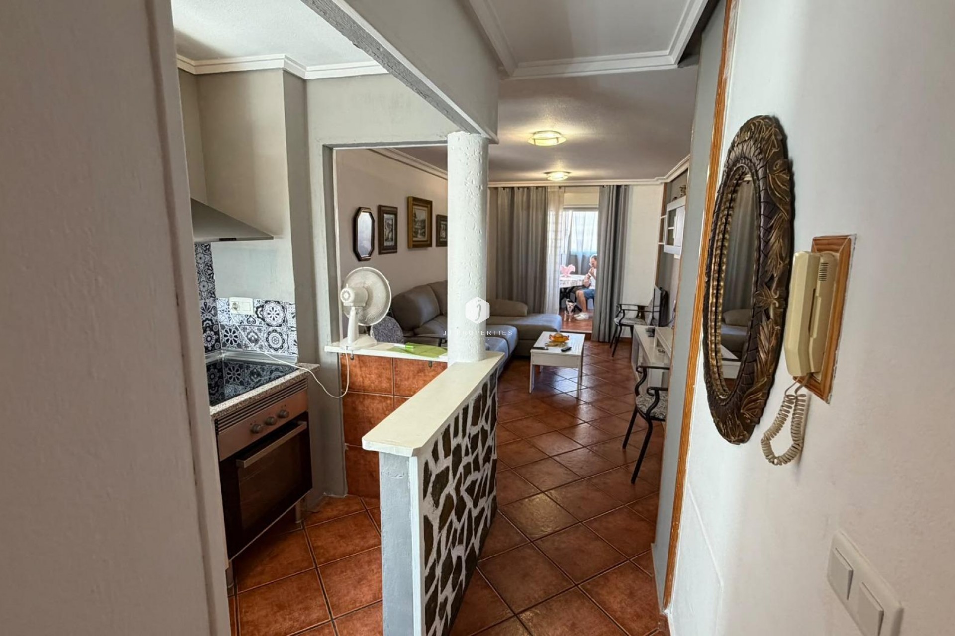 Resale - Apartment / flat -
Torrevieja - Playa del Cura