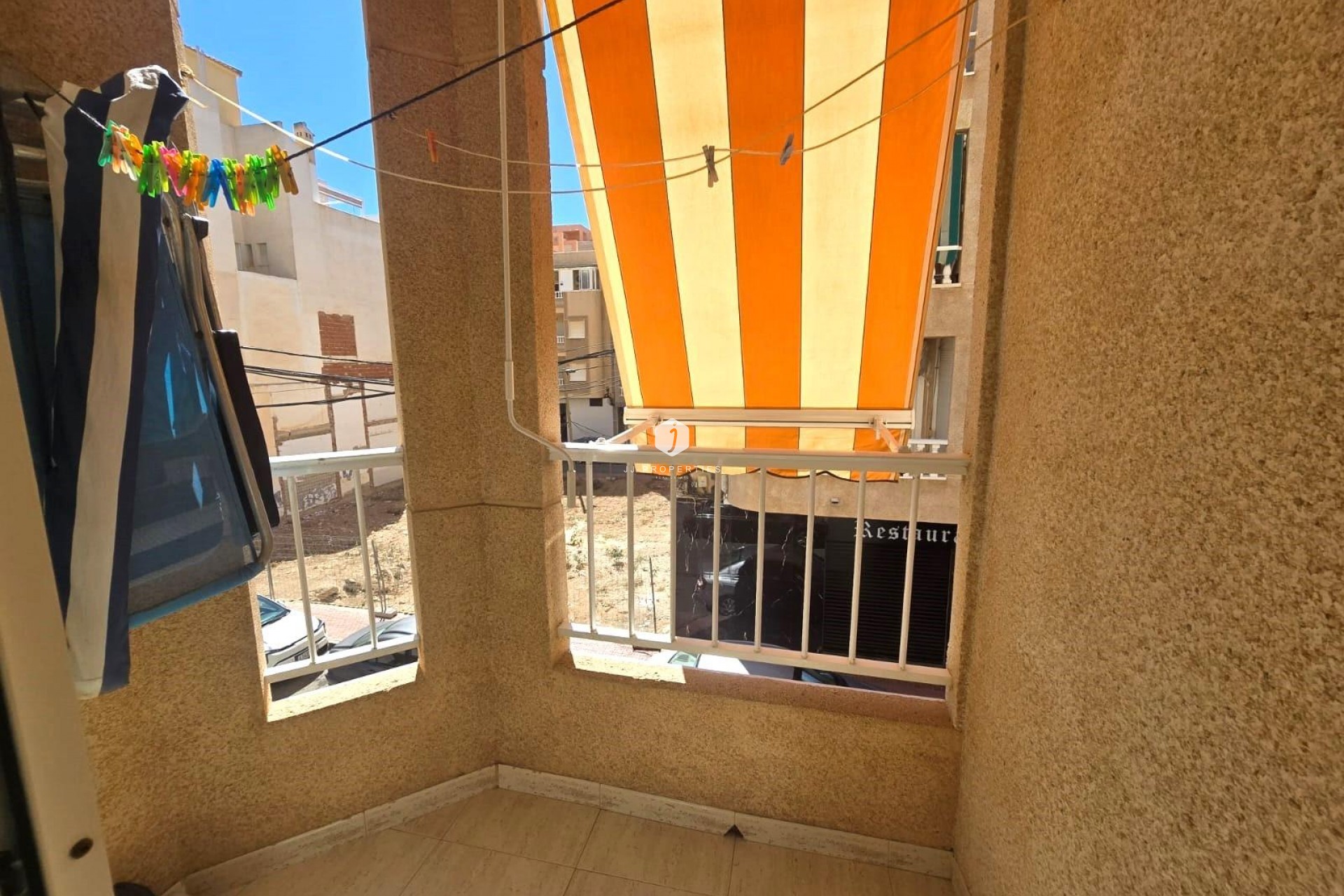 Resale - Apartment / flat -
Torrevieja - Playa del Cura