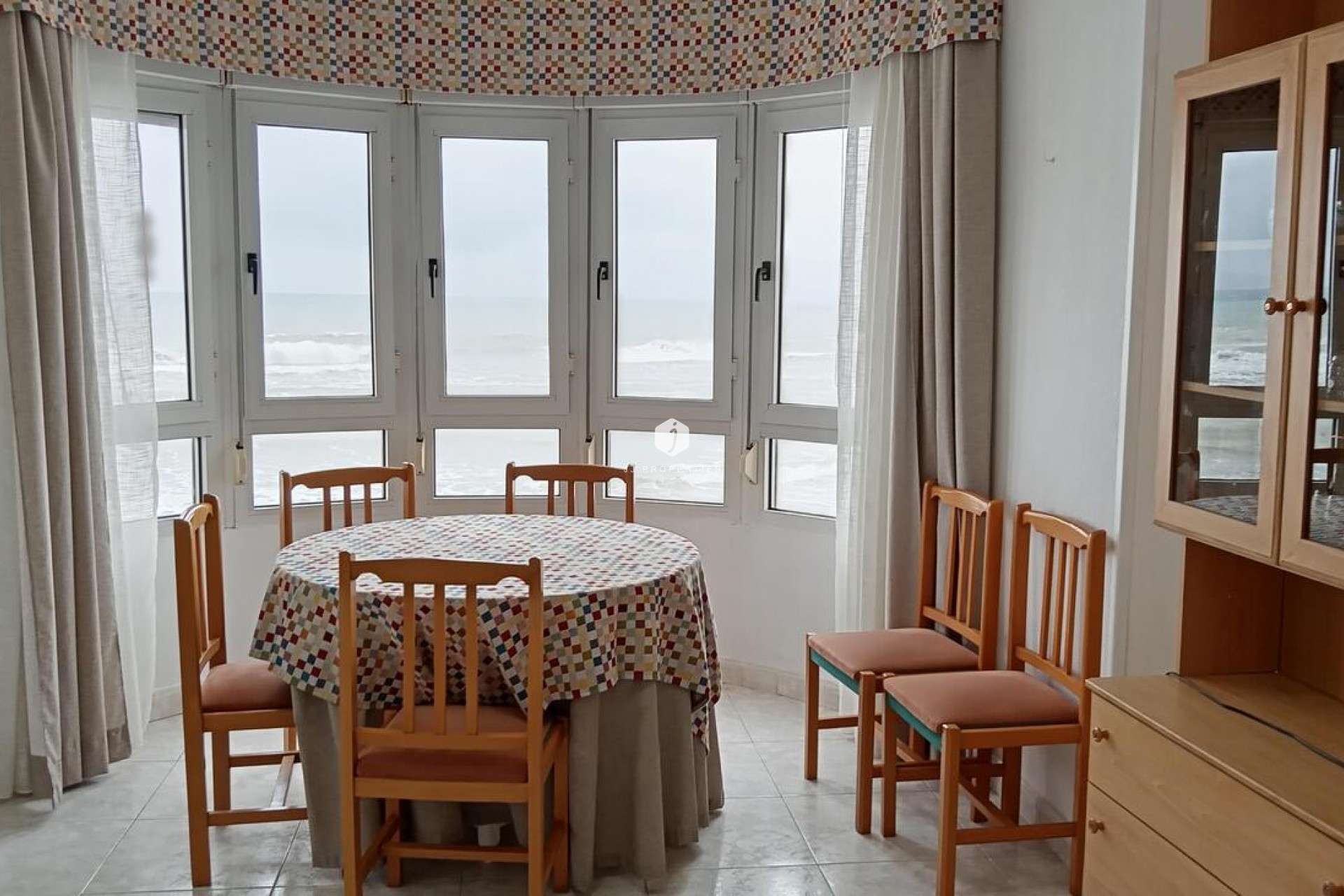 Resale - Apartment / flat -
Torrevieja - PLAYA LOS LOCOS