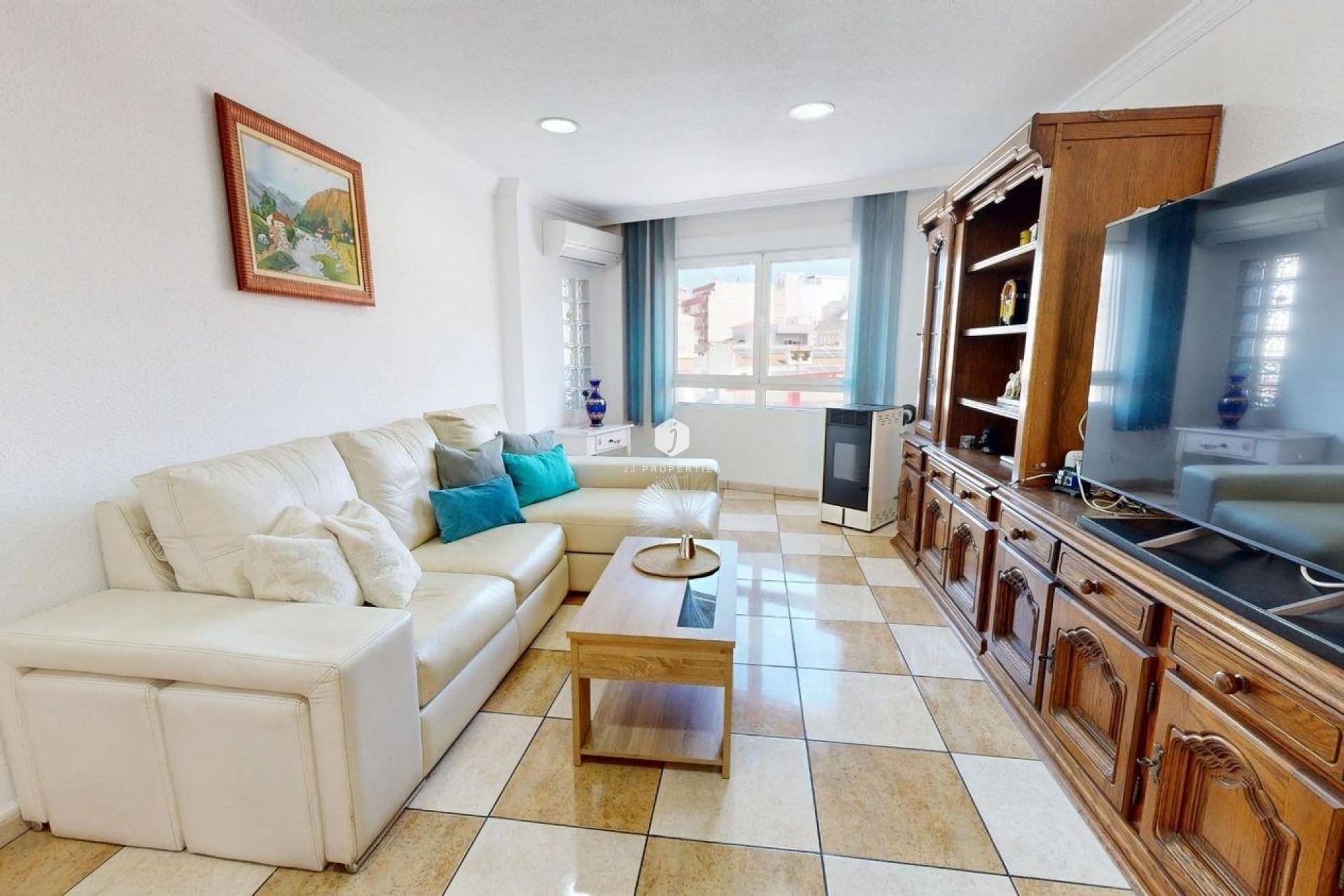 Resale - Apartment / flat -
Torrevieja - Puerto Deportivo