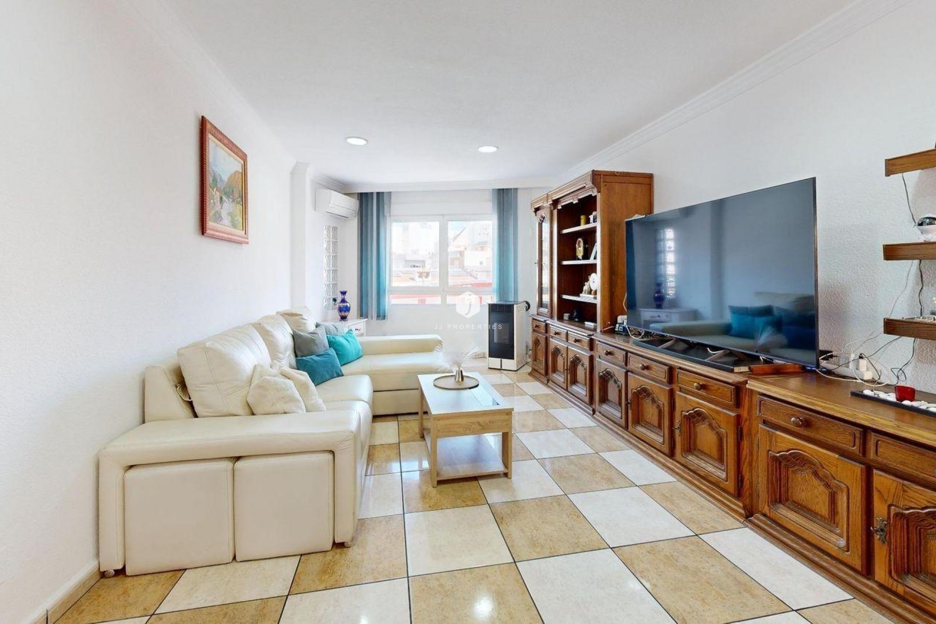 Resale - Apartment / flat -
Torrevieja - Puerto Deportivo