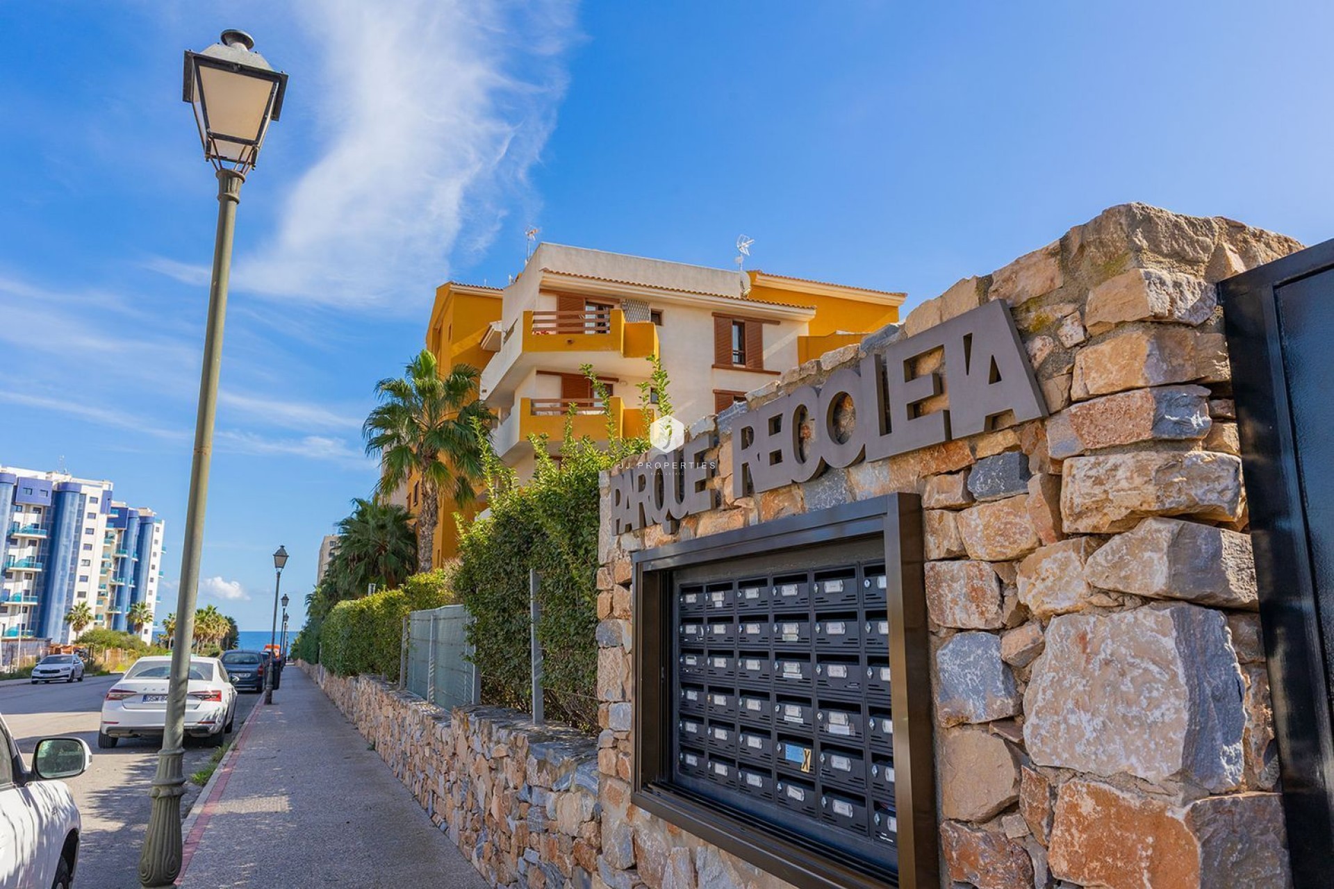 Resale - Apartment / flat -
Torrevieja - Punta prima