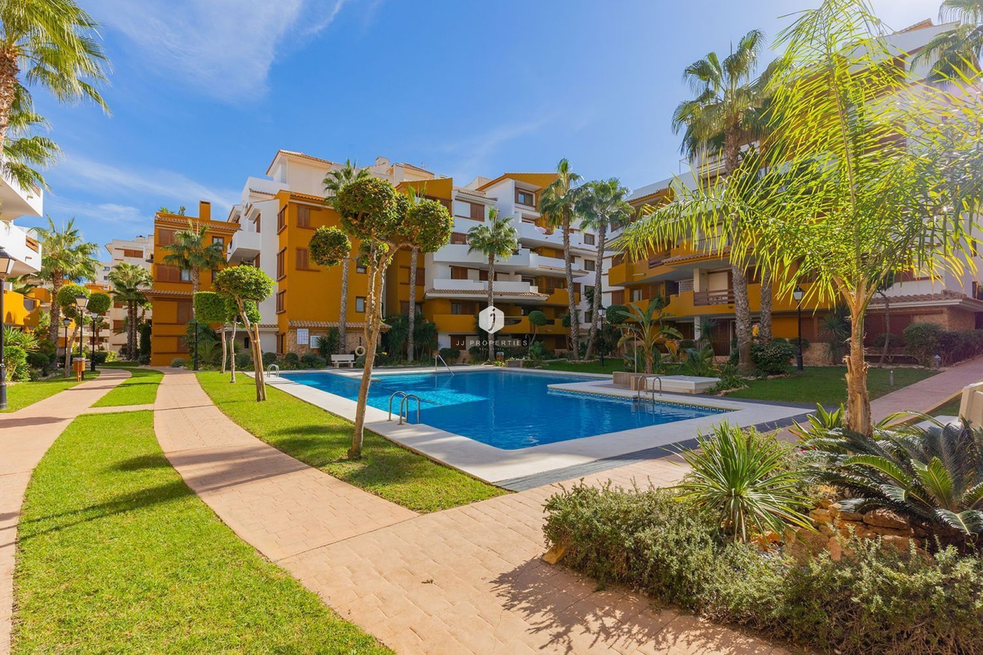 Resale - Apartment / flat -
Torrevieja - Punta prima