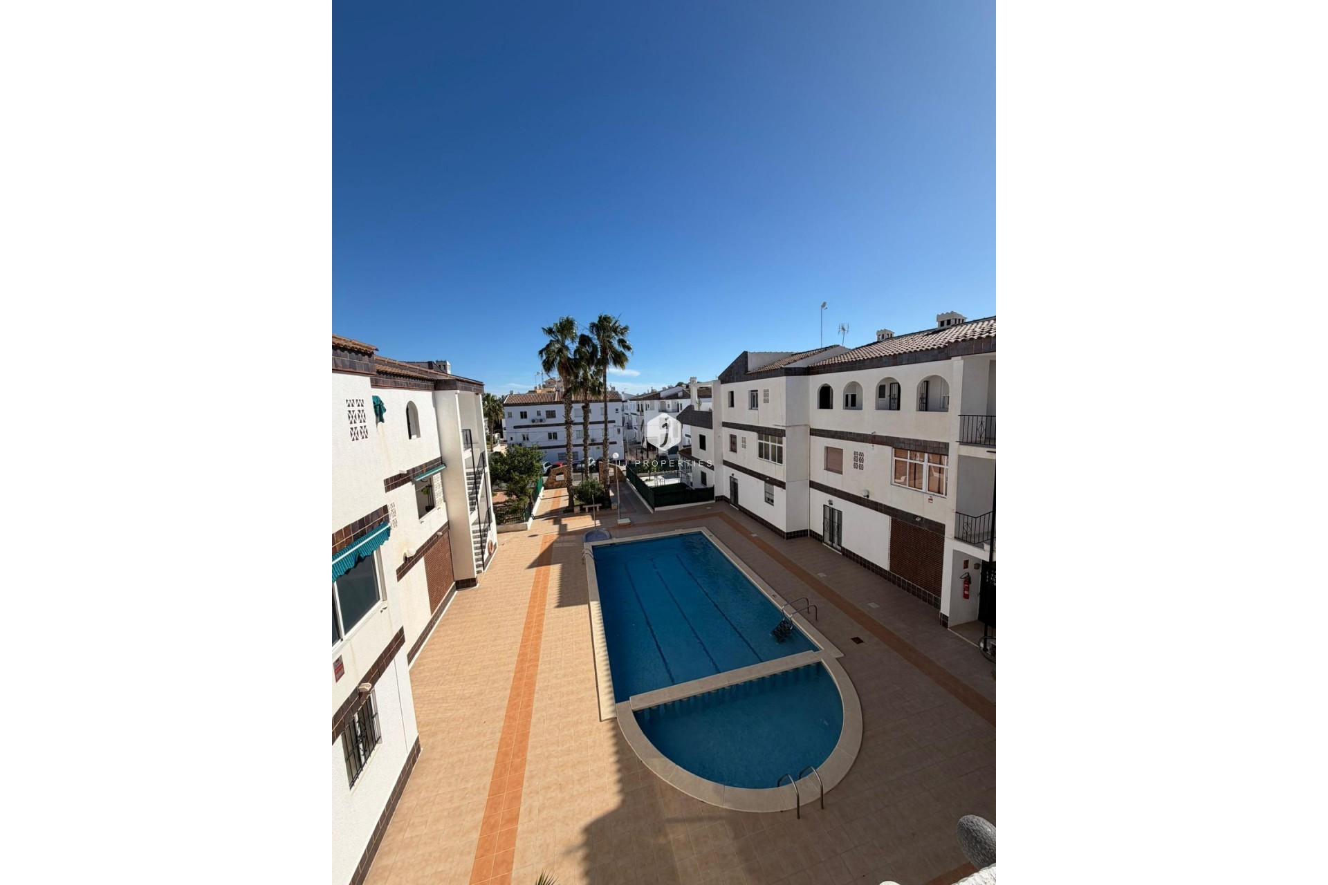 Resale - Apartment / flat -
Torrevieja - Punta prima