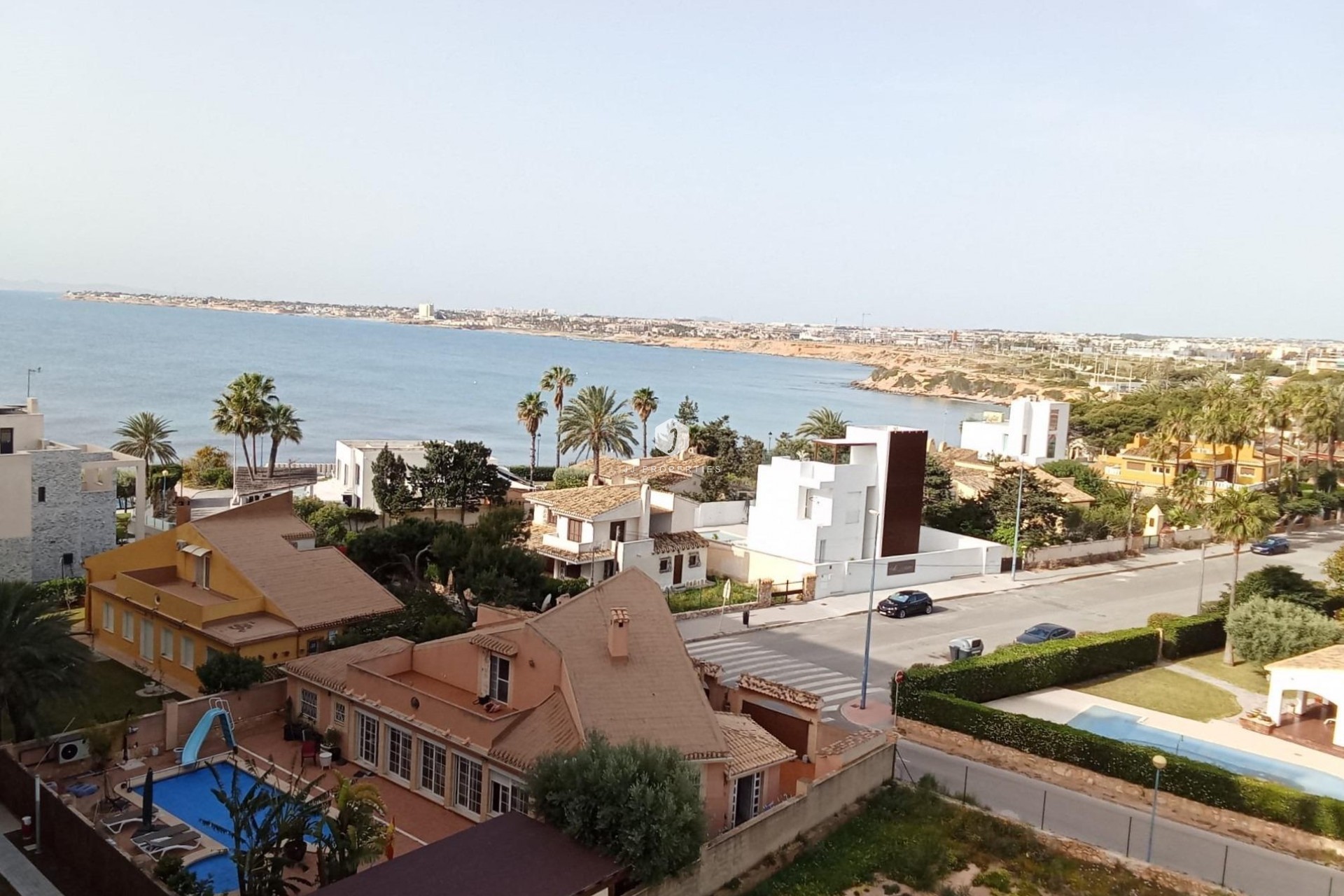 Resale - Apartment / flat -
Torrevieja - Punta prima
