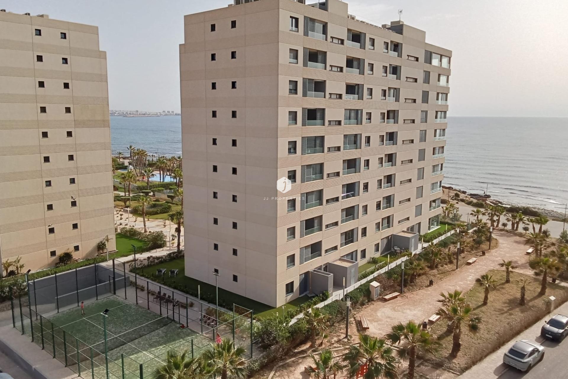 Resale - Apartment / flat -
Torrevieja - Punta prima