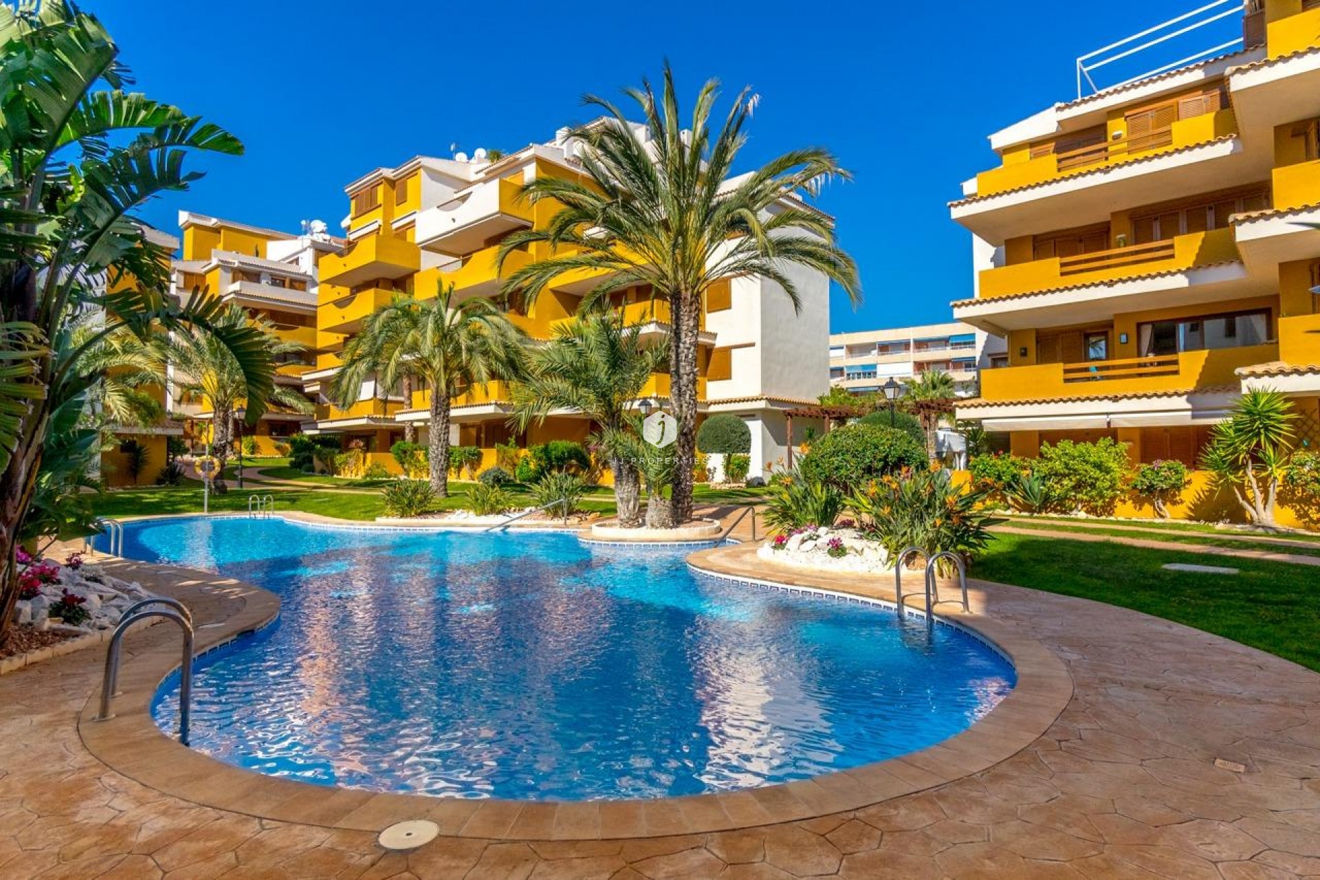 Resale - Apartment / flat -
Torrevieja - Punta prima
