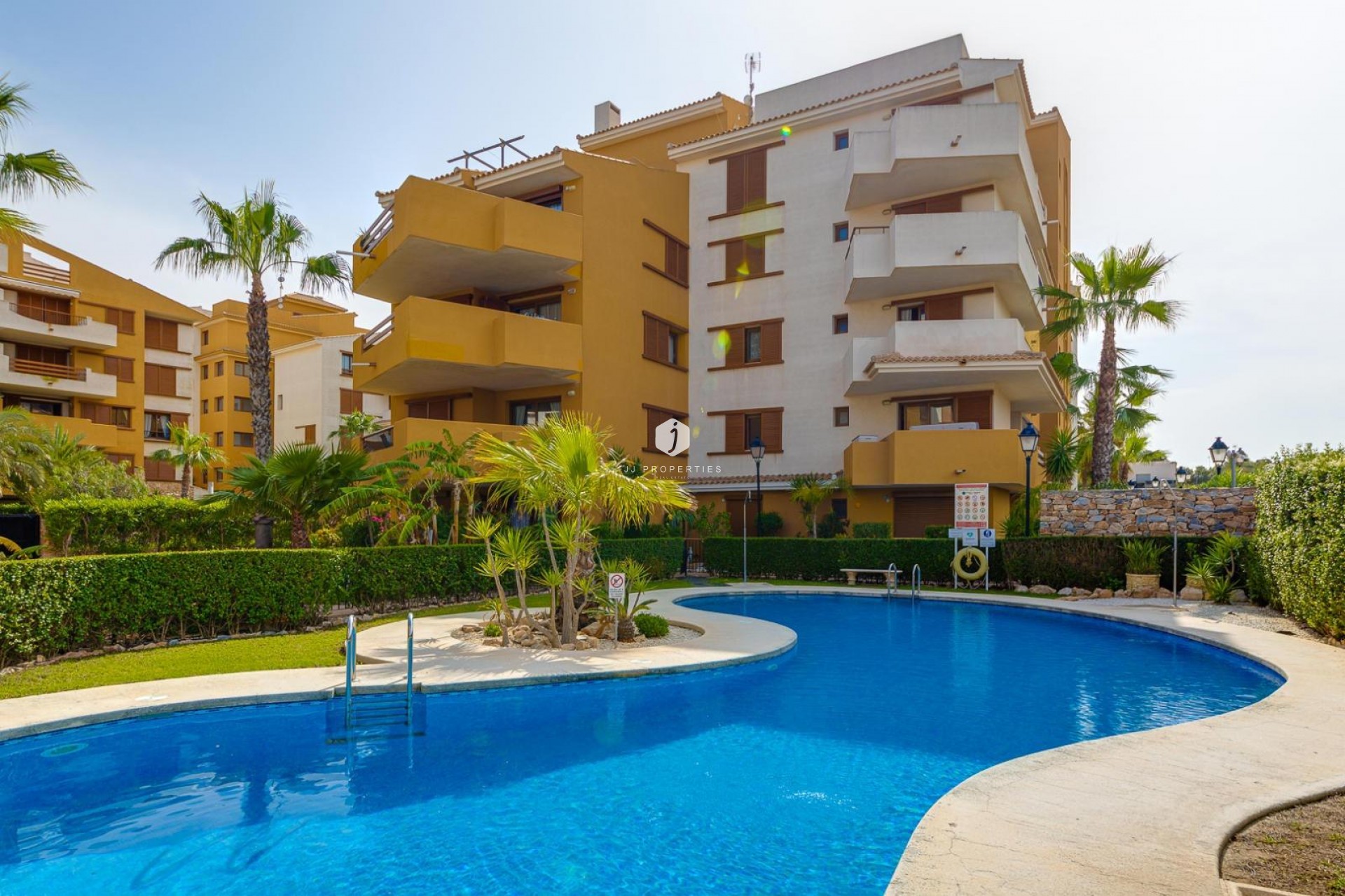 Resale - Apartment / flat -
Torrevieja - Punta prima