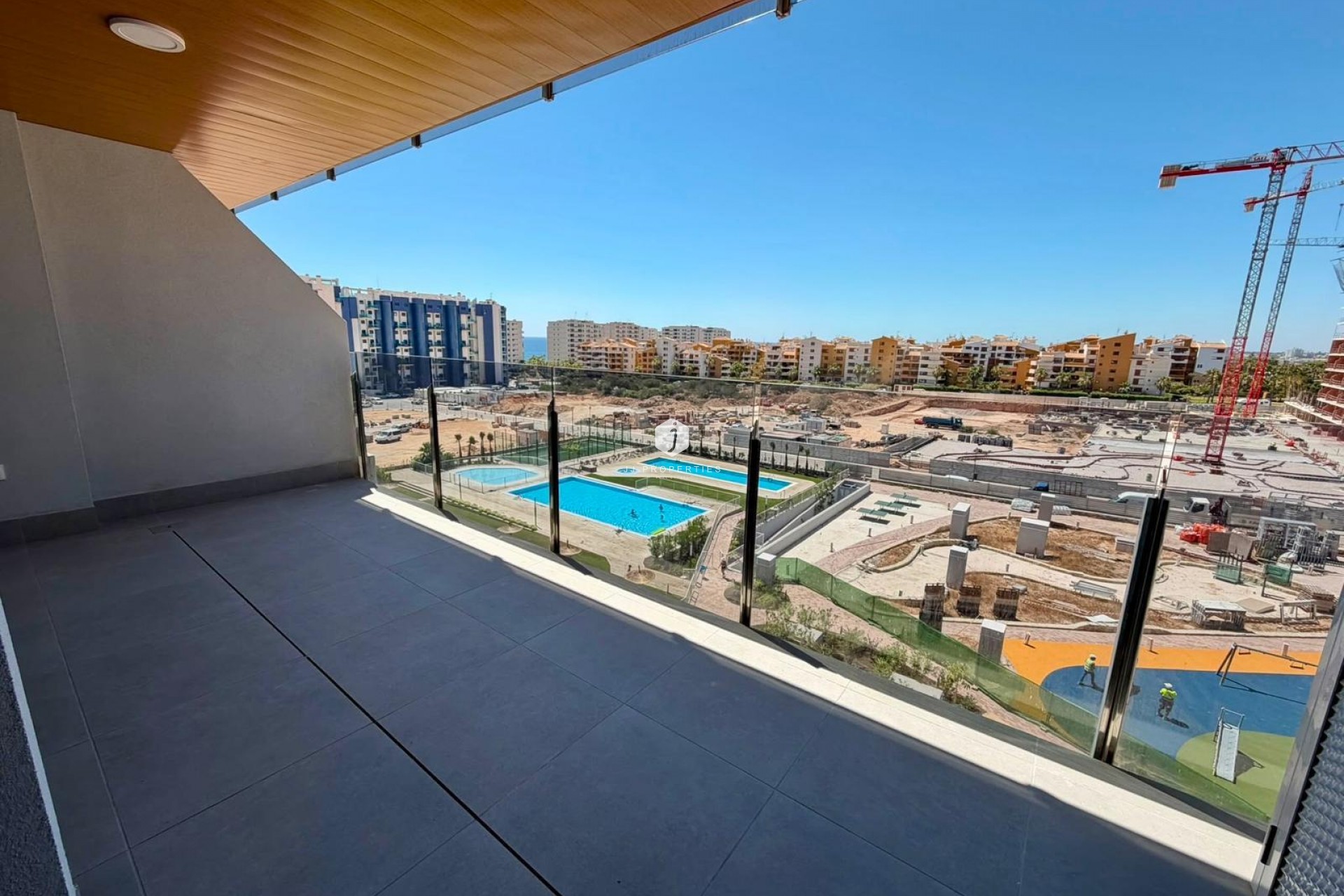Resale - Apartment / flat -
Torrevieja - Punta prima