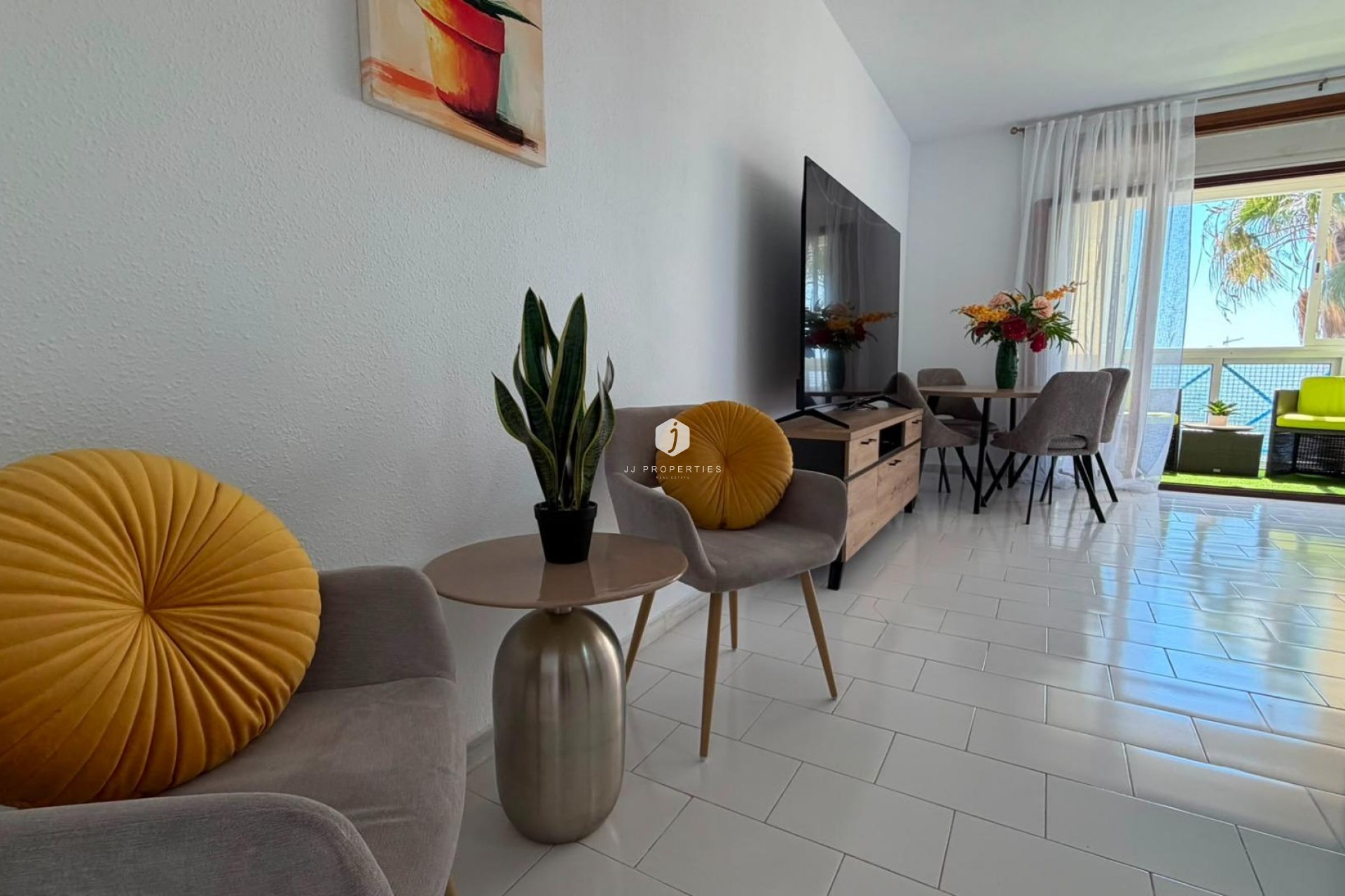 Resale - Apartment / flat -
Torrevieja - Torreblanca