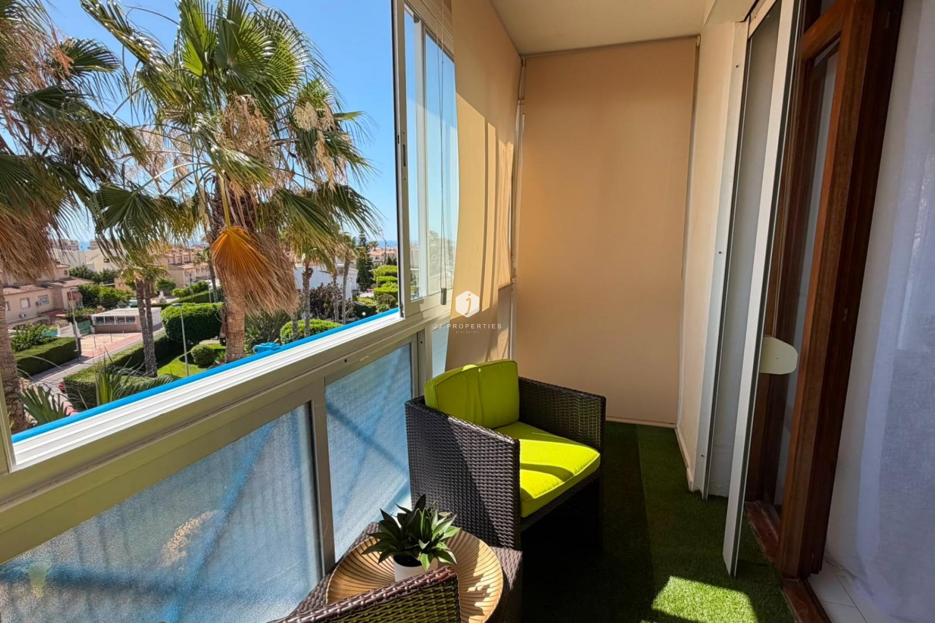 Resale - Apartment / flat -
Torrevieja - Torreblanca