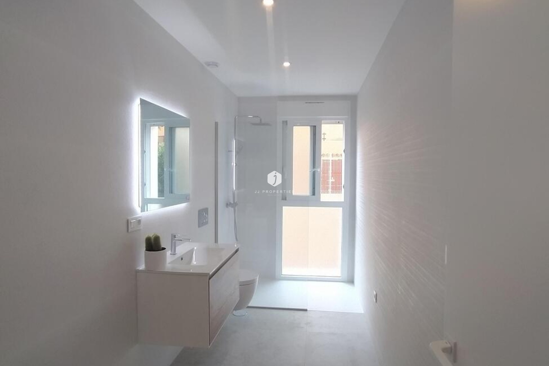 Resale - Apartment / flat -
Torrevieja - Torreblanca