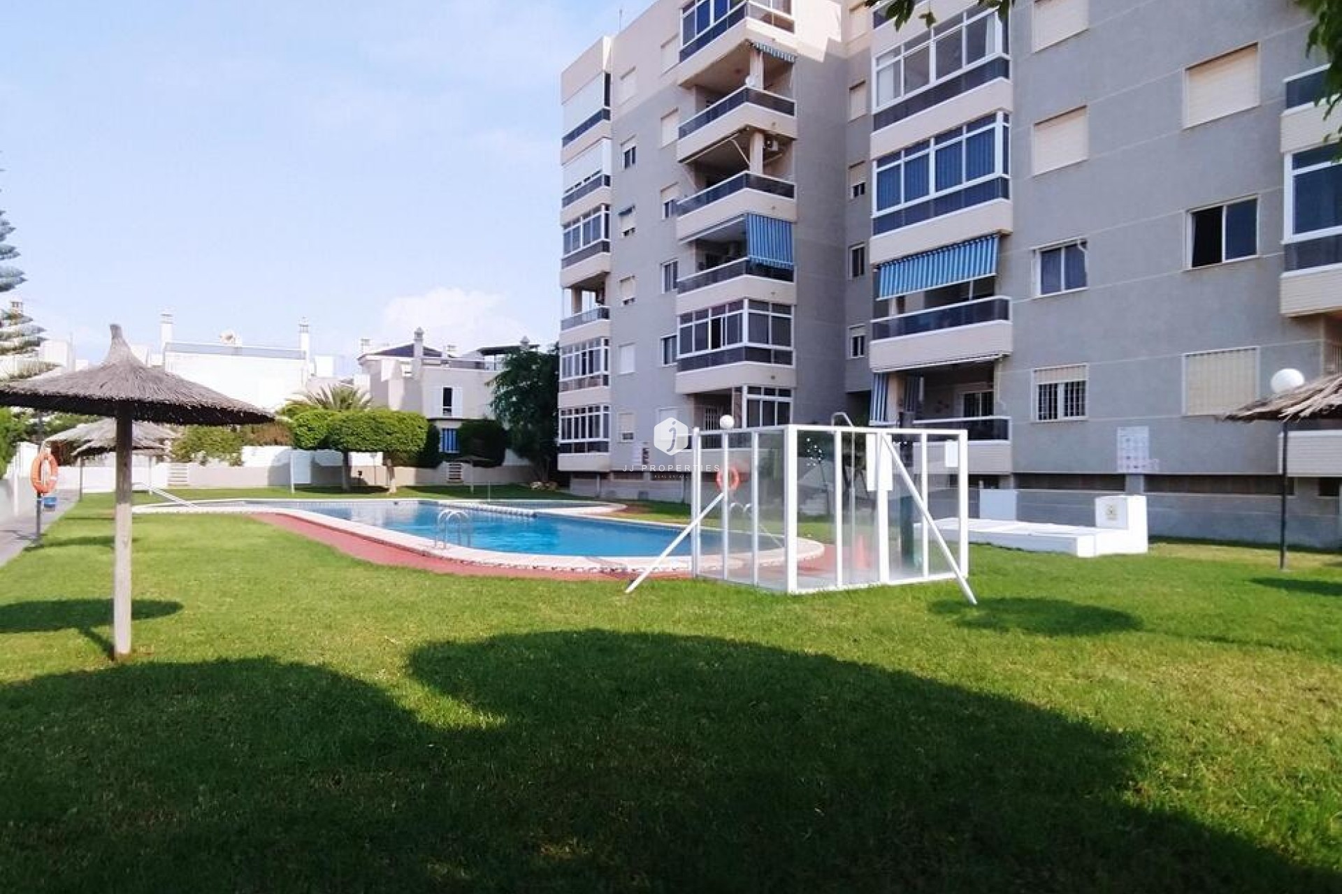Resale - Apartment / flat -
Torrevieja - Torreblanca