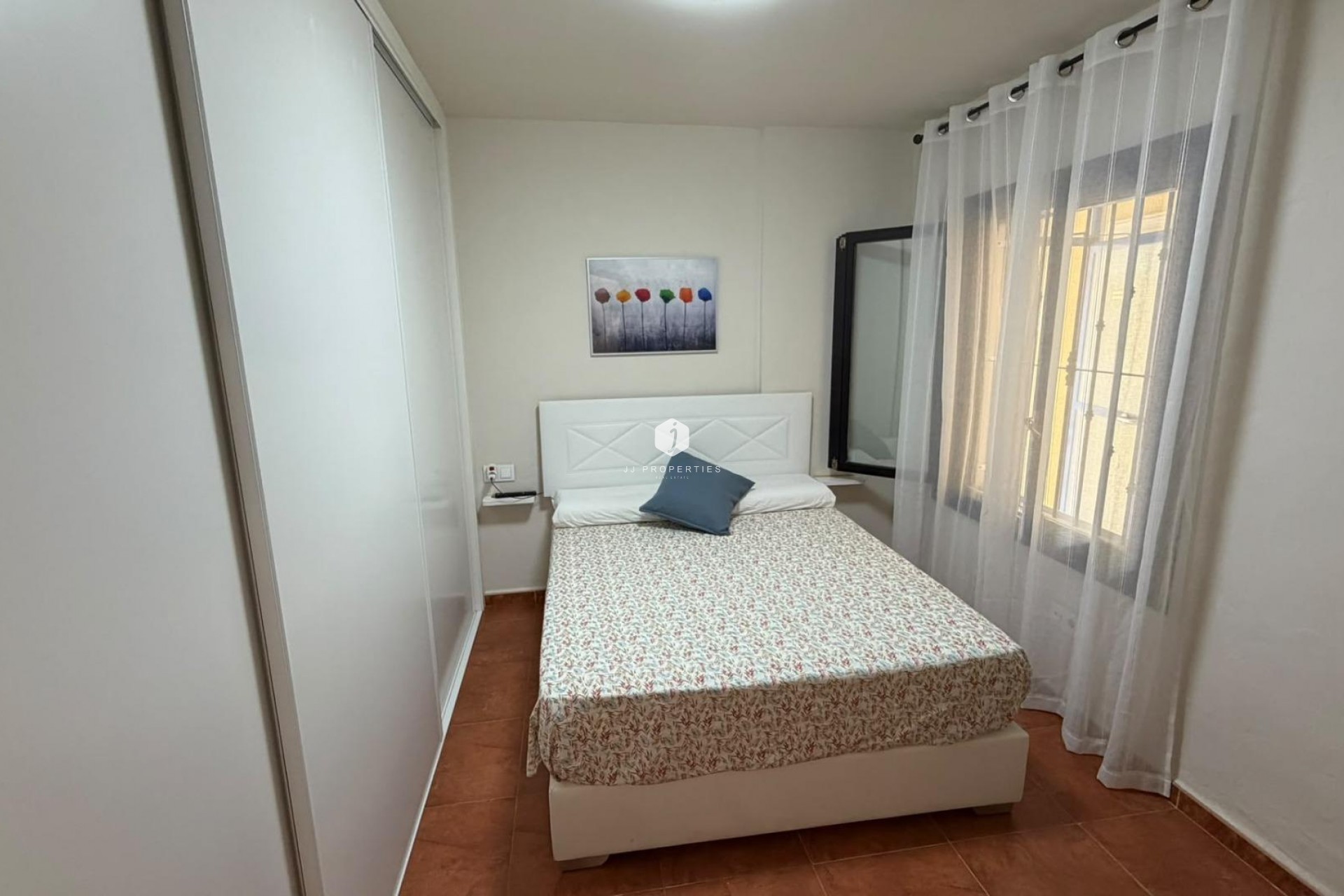 Resale - Apartment / flat -
Torrevieja - Torreblanca