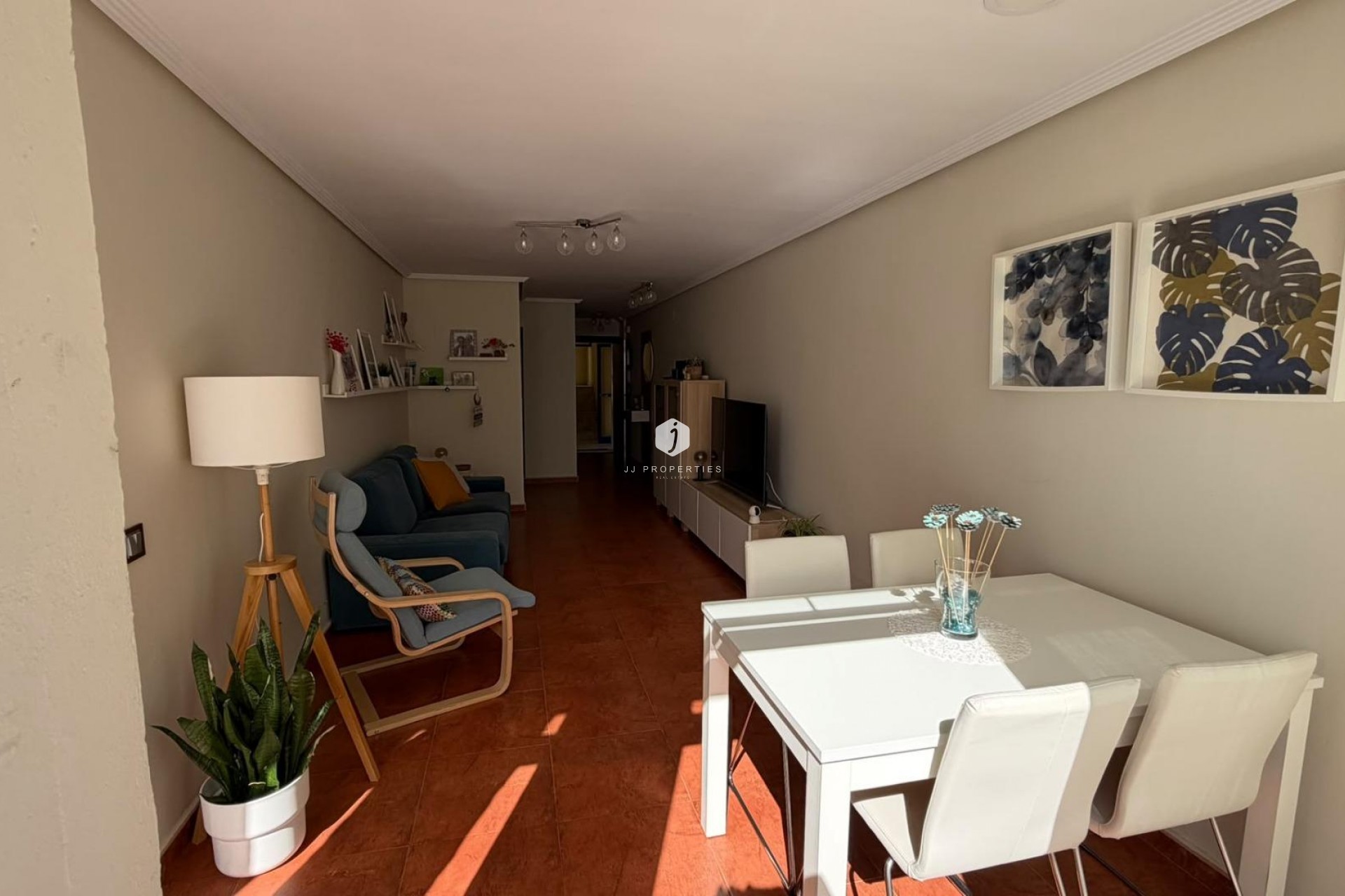 Resale - Apartment / flat -
Torrevieja - Torreblanca
