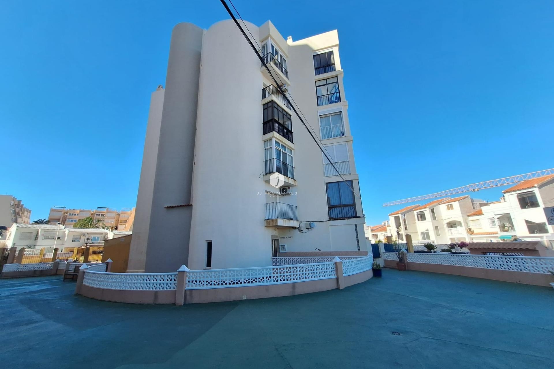 Resale - Apartment / flat -
Torrevieja - Torrejón
