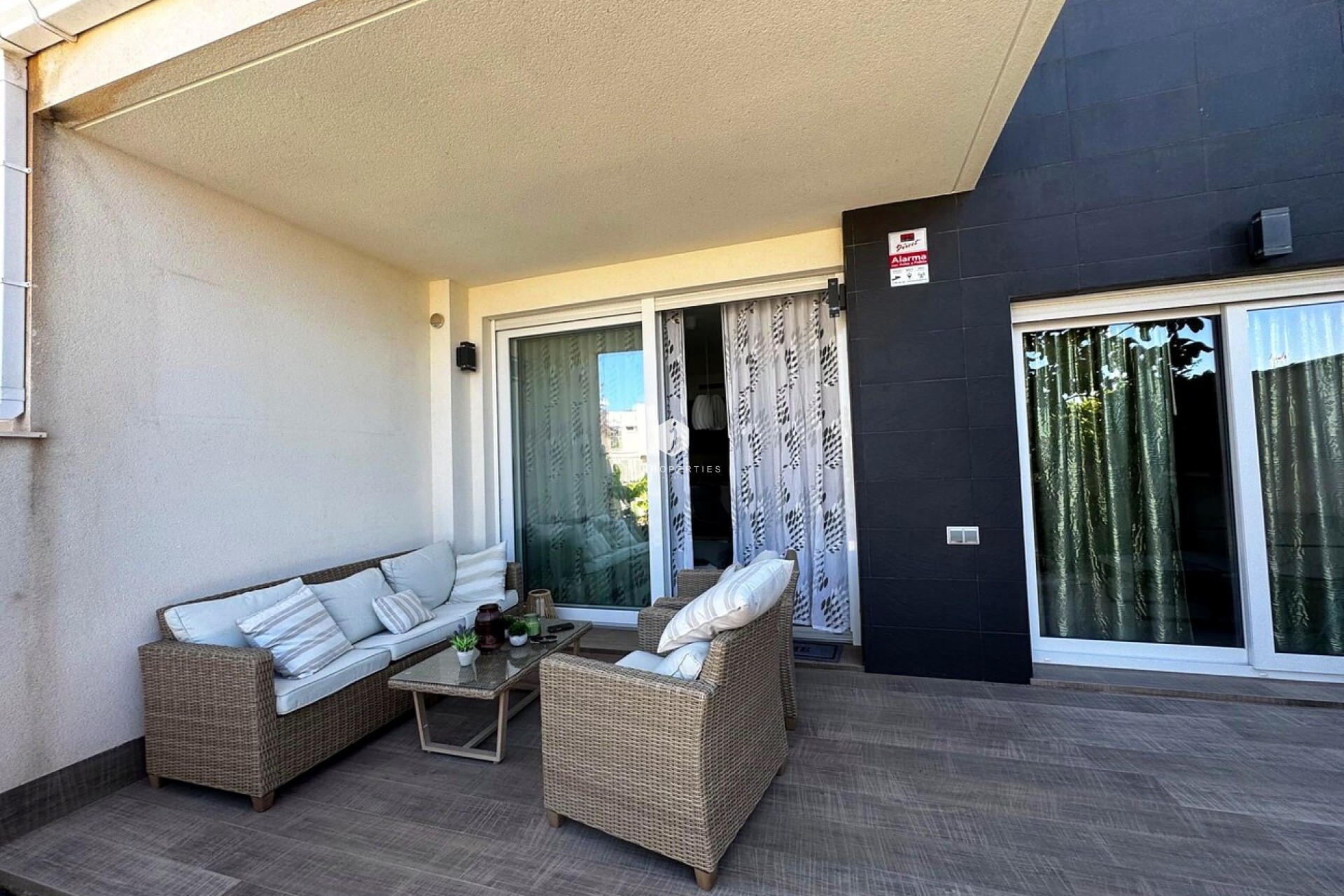 Resale - Apartment / flat -
Torrevieja - Torreta Florida