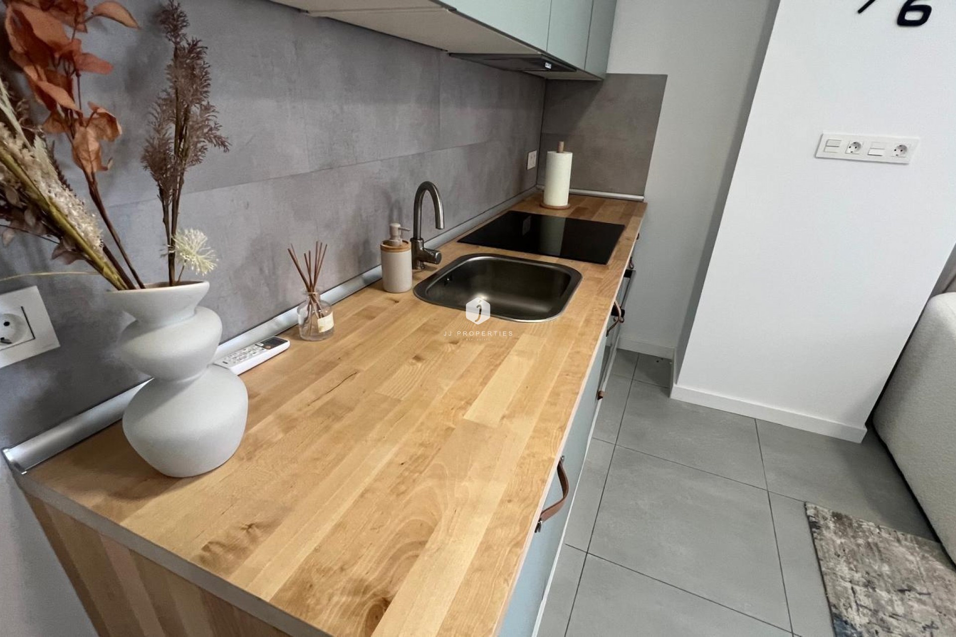 Resale - Apartment / flat -
Torrevieja - Zona Los Frutales