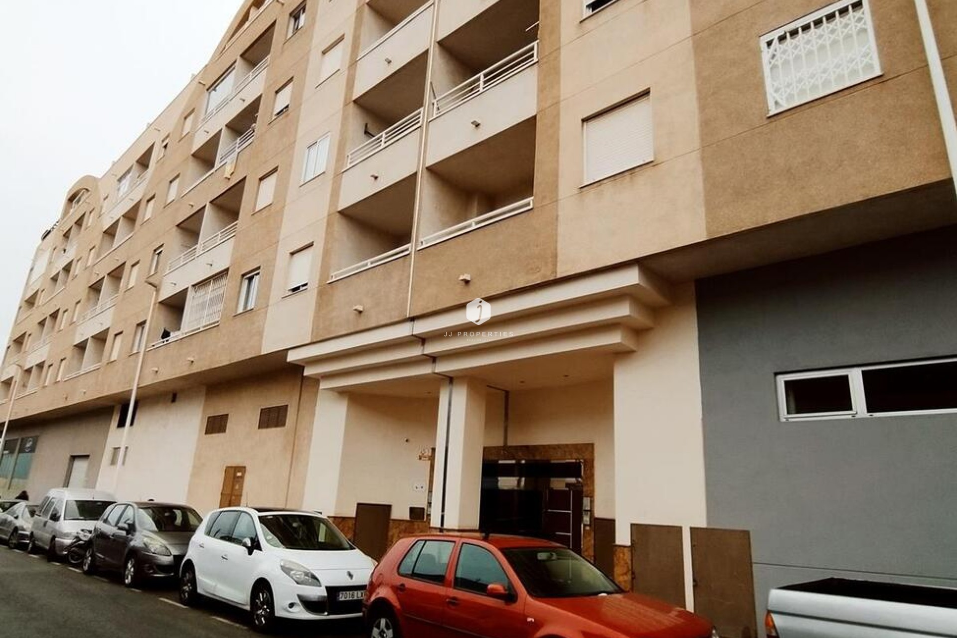 Resale - Apartment / flat -
Torrevieja