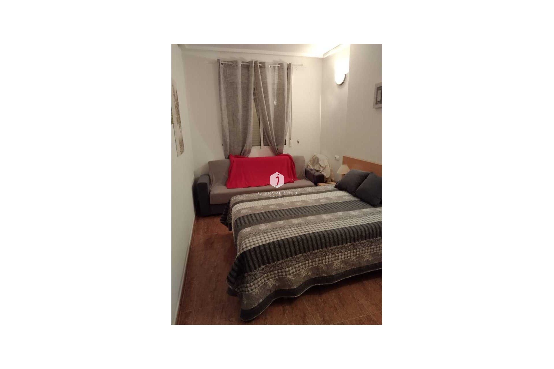 Resale - Apartment / flat -
Torrevieja