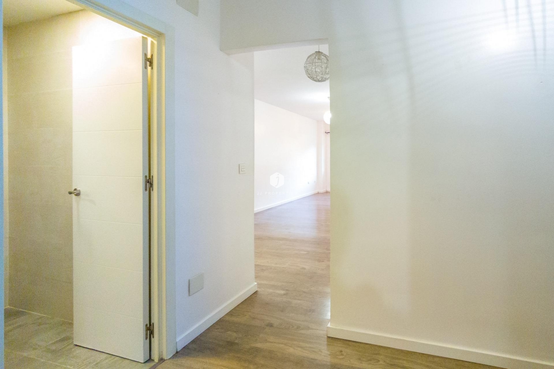 Resale - Apartment / flat -
Torrevieja