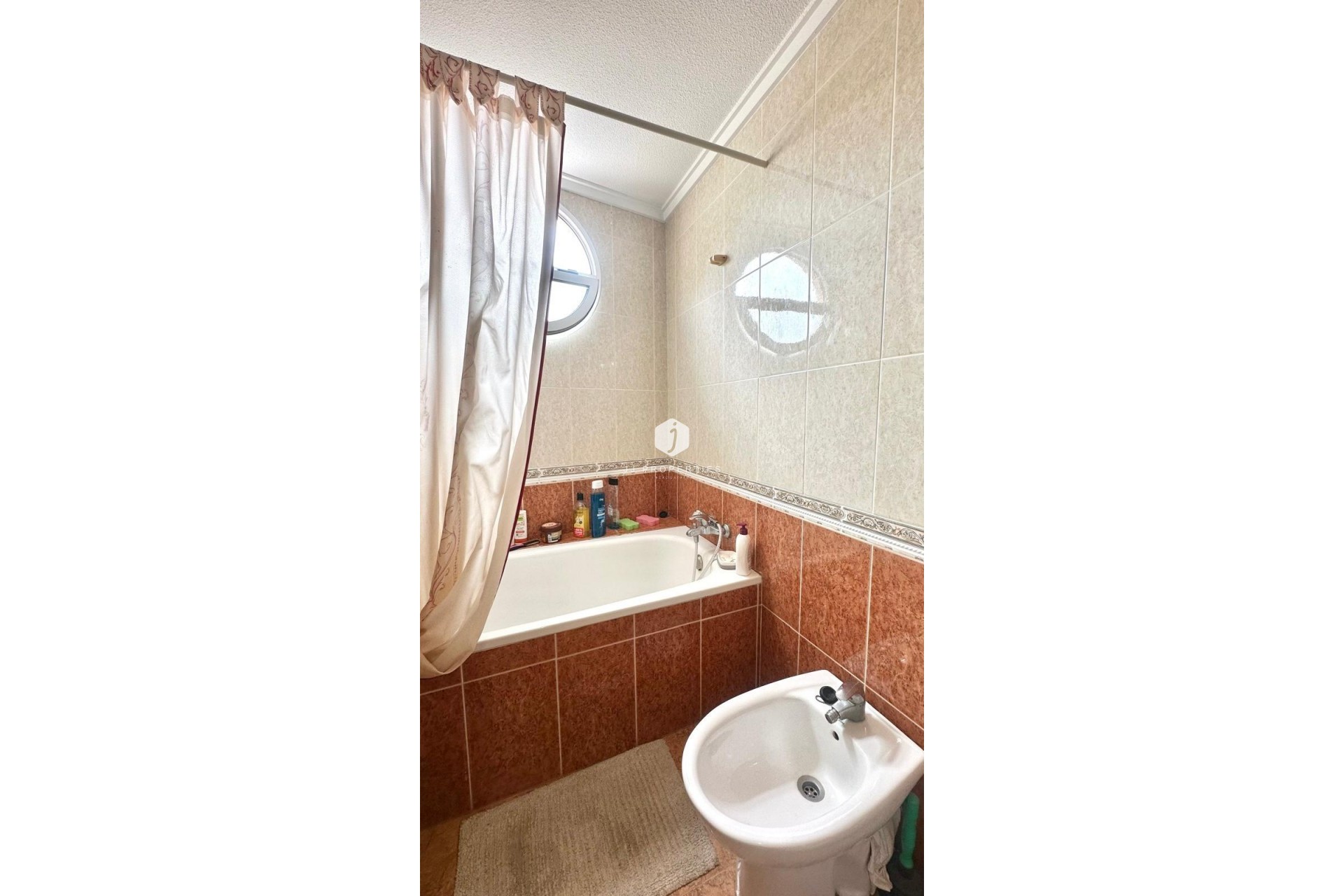 Resale - Apartment / flat -
Torrevieja