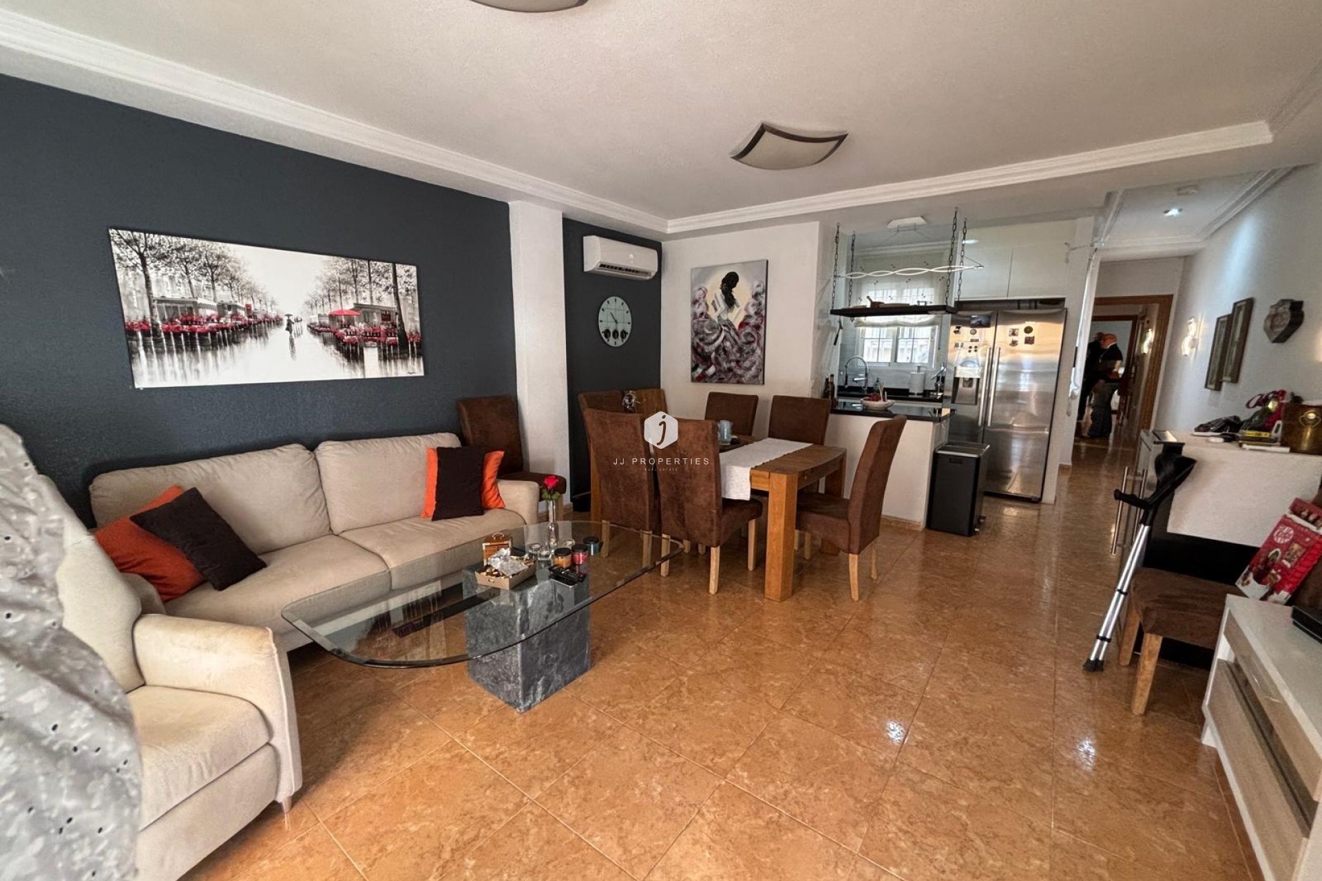 Resale - Apartment / flat -
Torrevieja