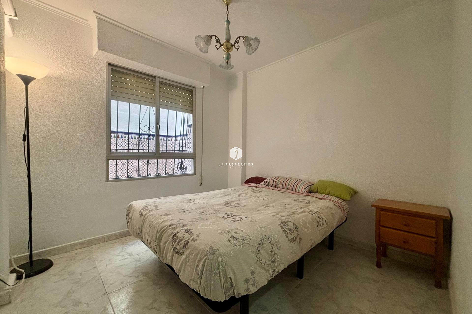 Resale - Apartment / flat -
Torrevieja