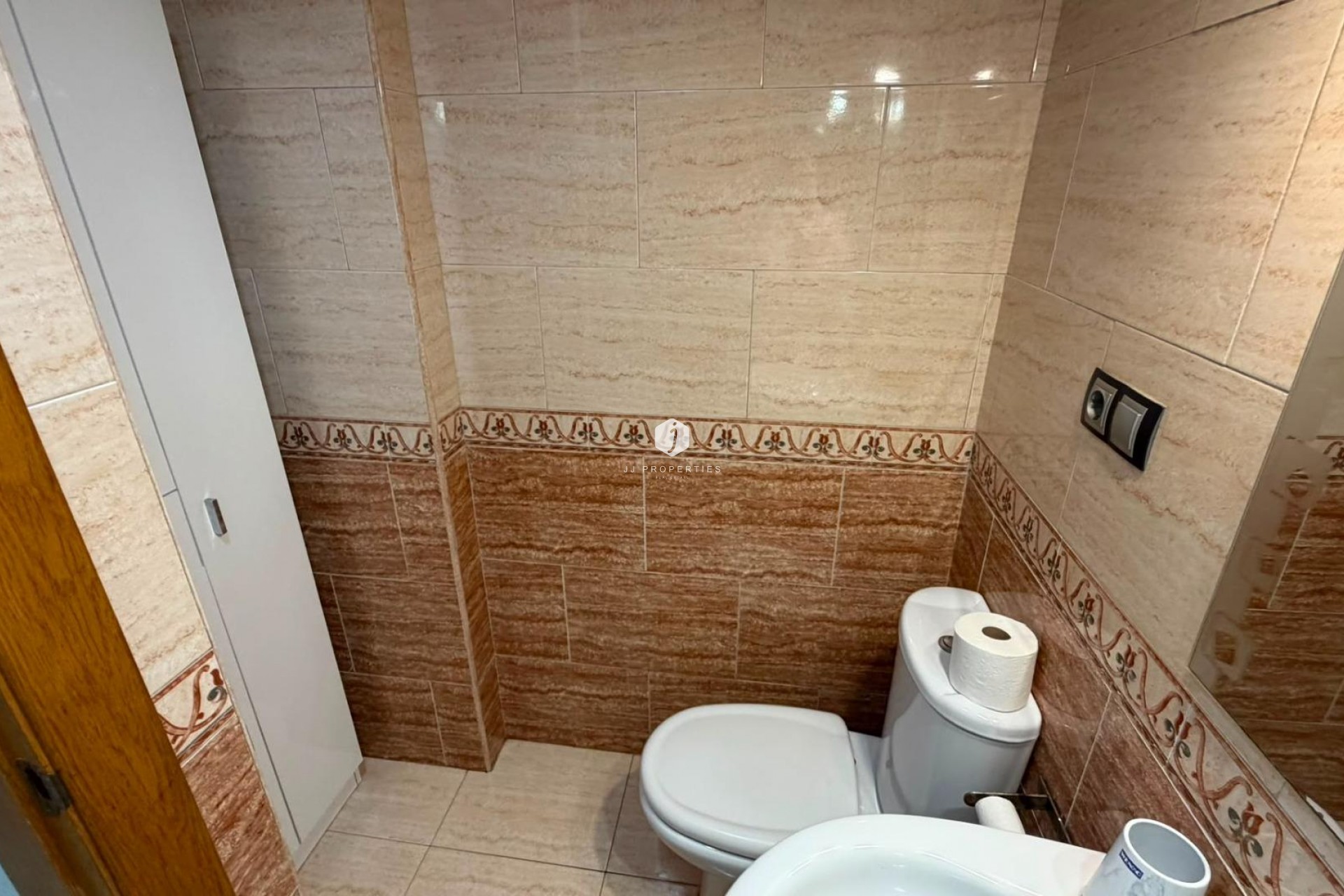 Resale - Apartment / flat -
Torrevieja