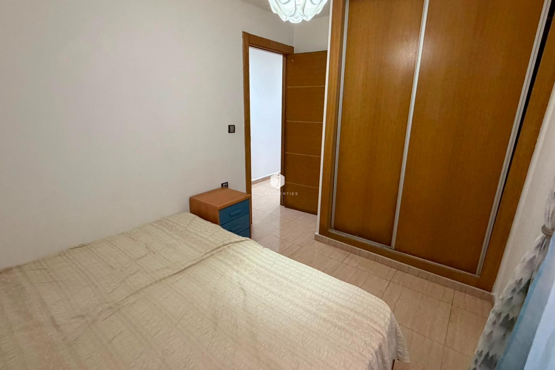 Resale - Apartment / flat -
Torrevieja