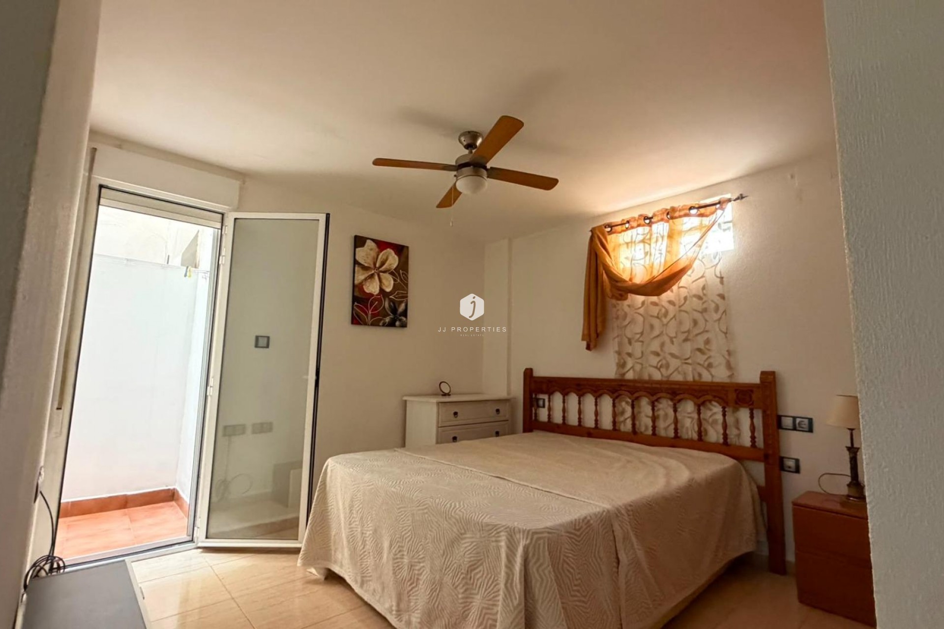 Resale - Apartment / flat -
Torrevieja