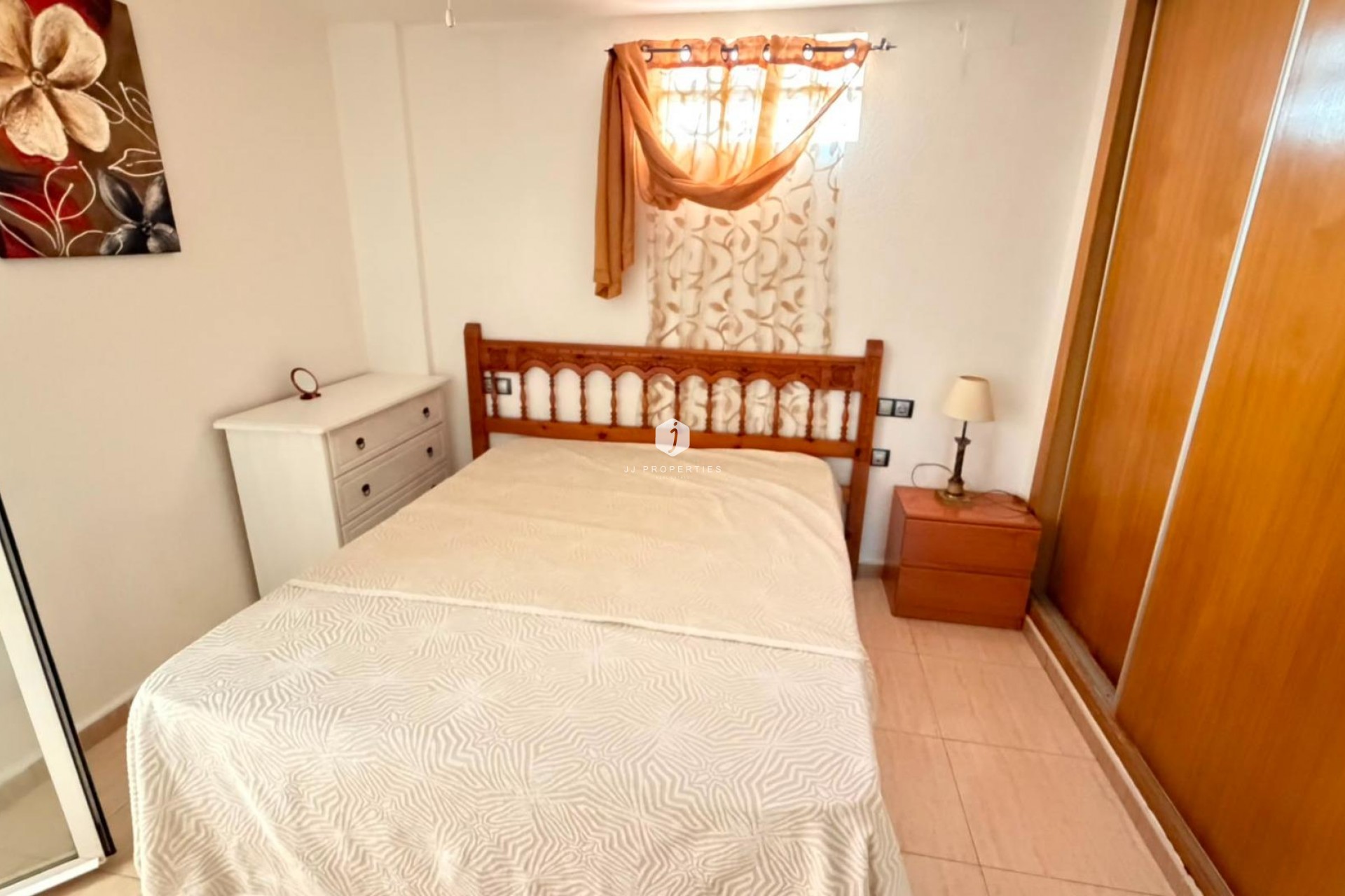 Resale - Apartment / flat -
Torrevieja