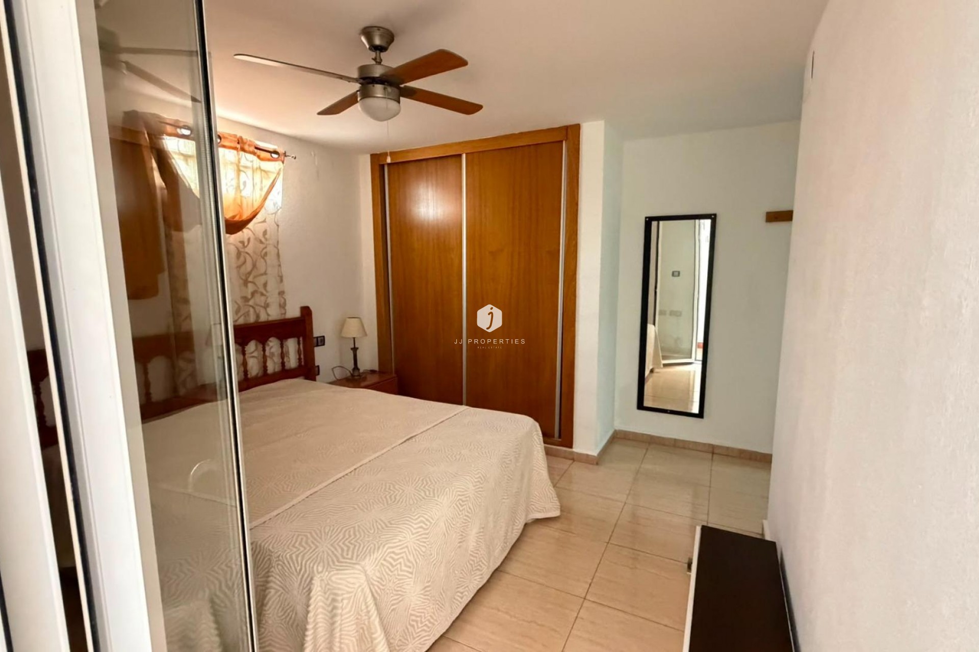 Resale - Apartment / flat -
Torrevieja