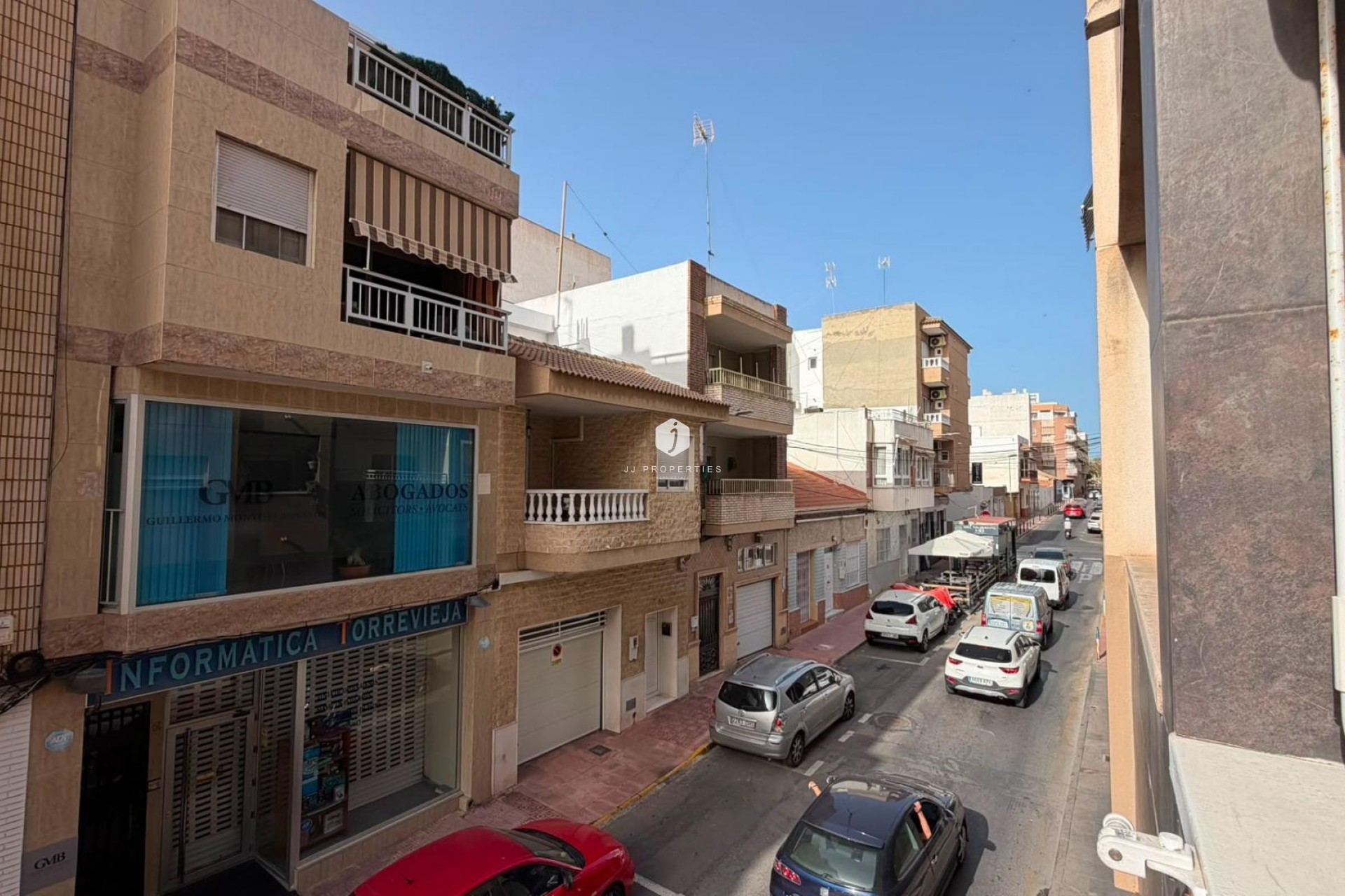 Resale - Apartment / flat -
Torrevieja