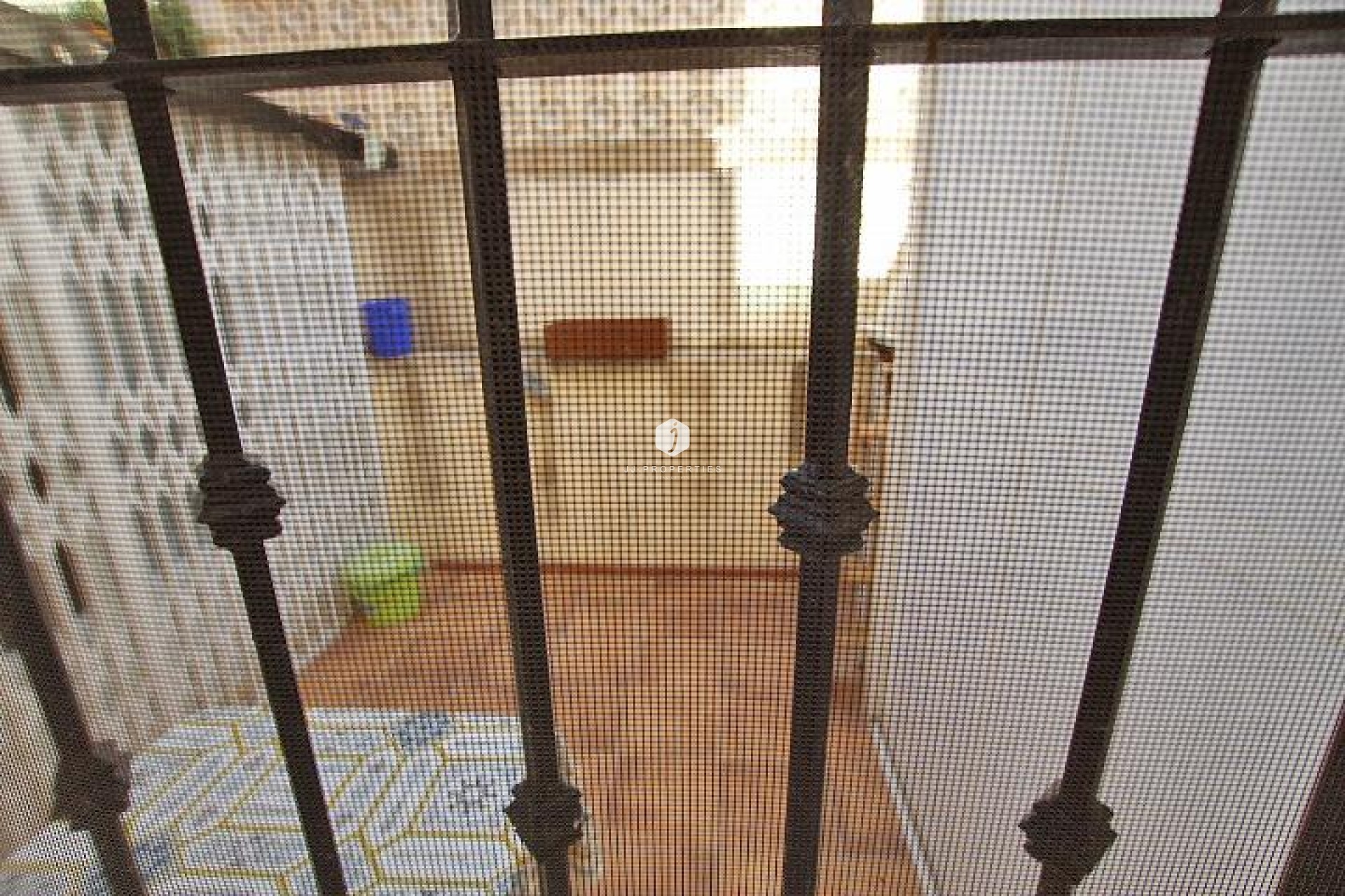 Resale - Bungalow -
Guardamar del Segura - 03140