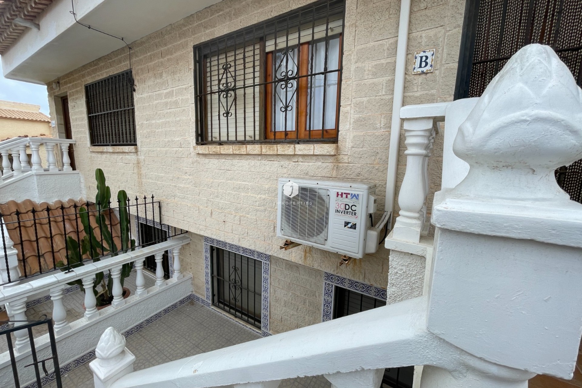 Resale - Bungalow -
La Mata - Costa Blanca