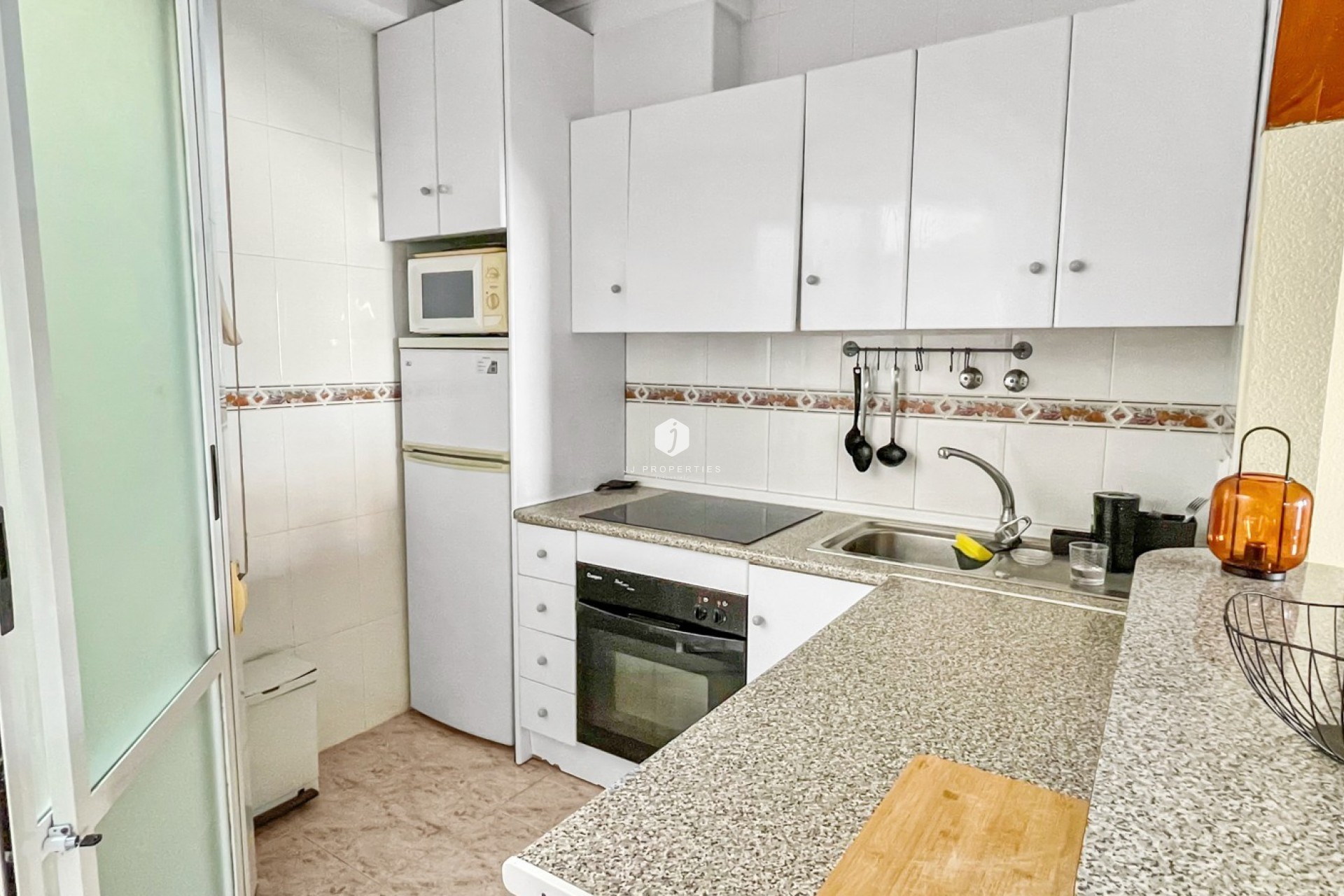 Resale - Bungalow -
Orihuela Costa - Costa Blanca