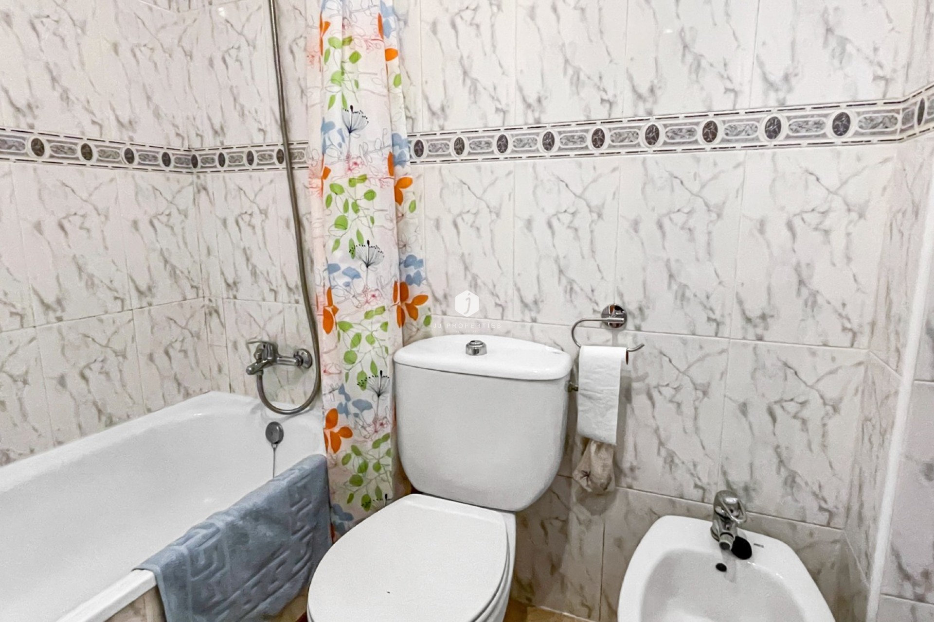 Resale - Bungalow -
Orihuela Costa - Costa Blanca