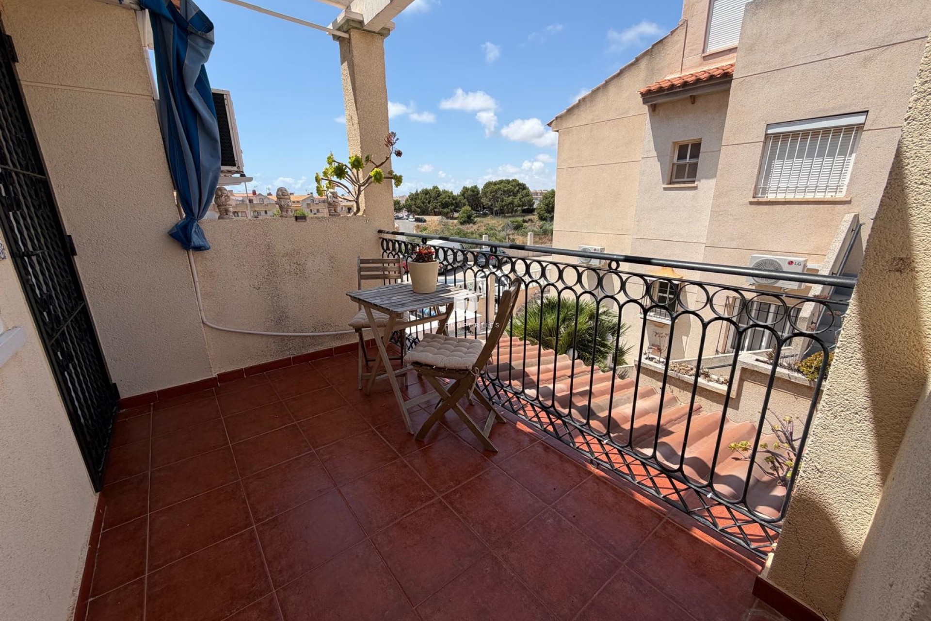 Resale - Bungalow -
Orihuela Costa - Costa Blanca
