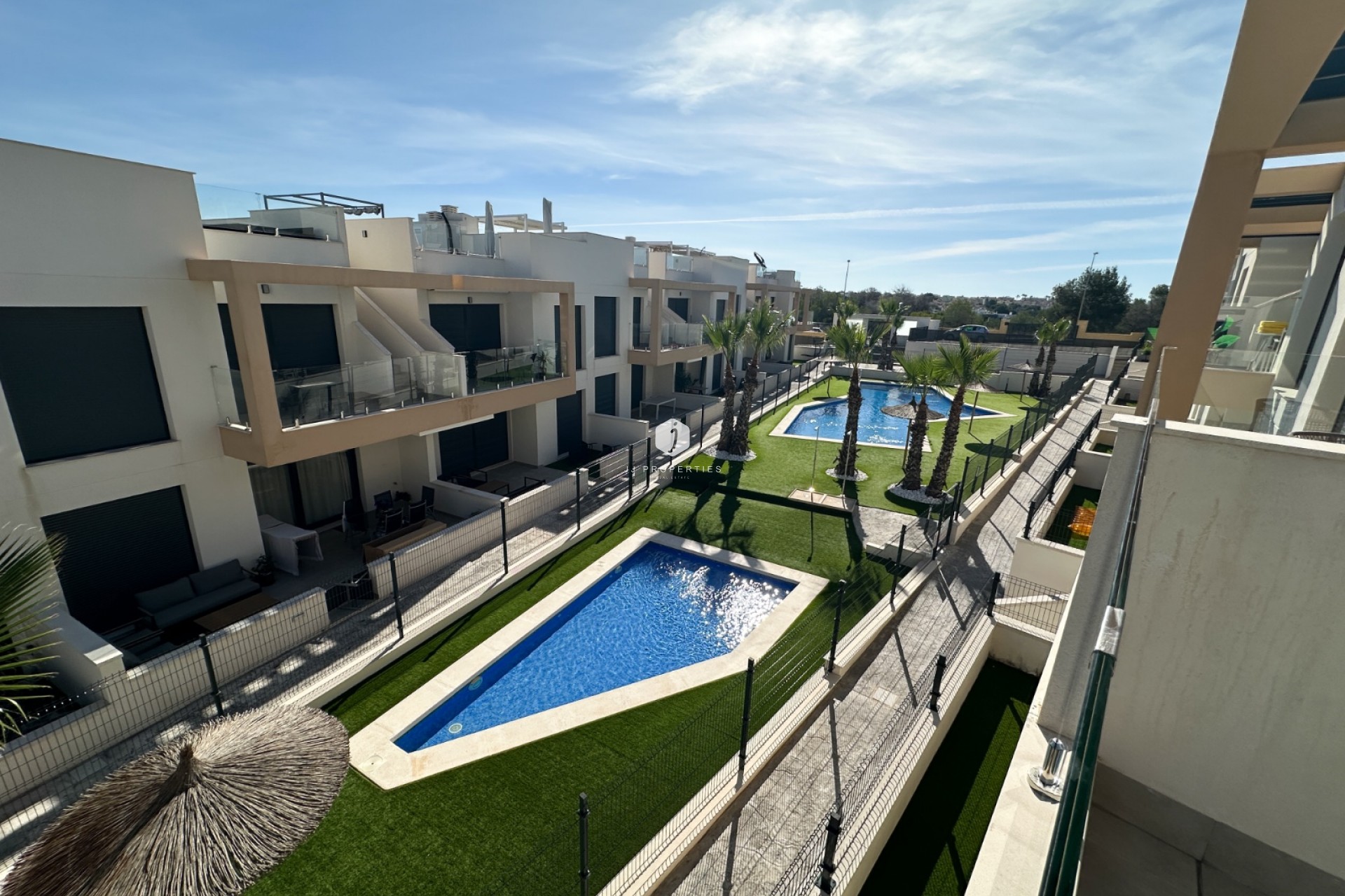 Resale - Bungalow -
Orihuela Costa - Costa Blanca