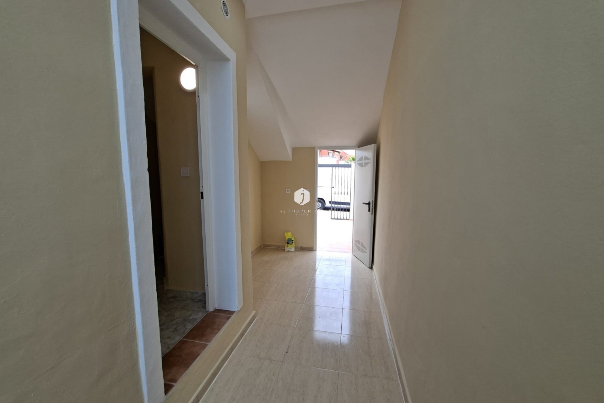 Resale - Bungalow -
Orihuela Costa - Costa Blanca
