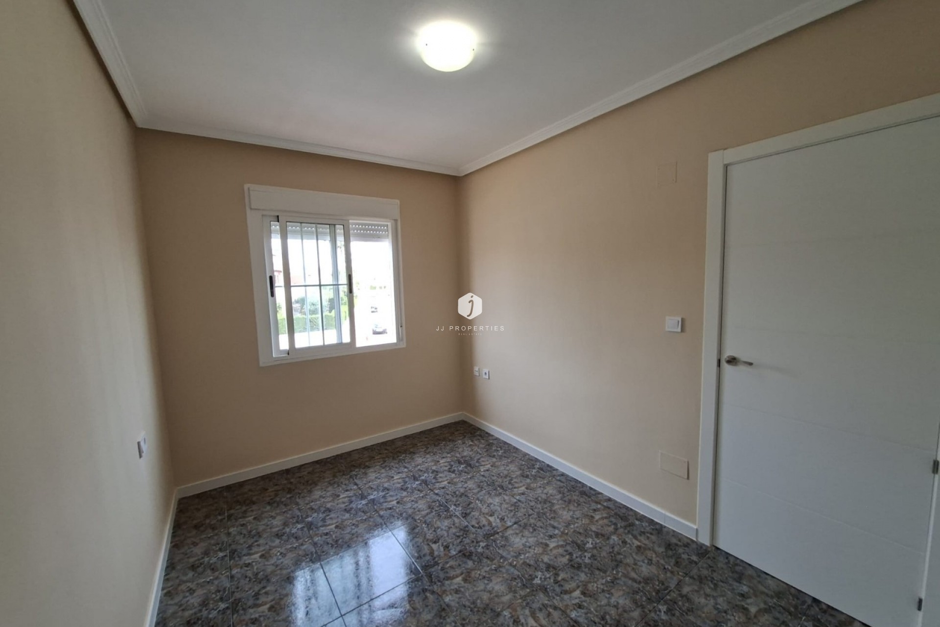 Resale - Bungalow -
Orihuela Costa - Costa Blanca