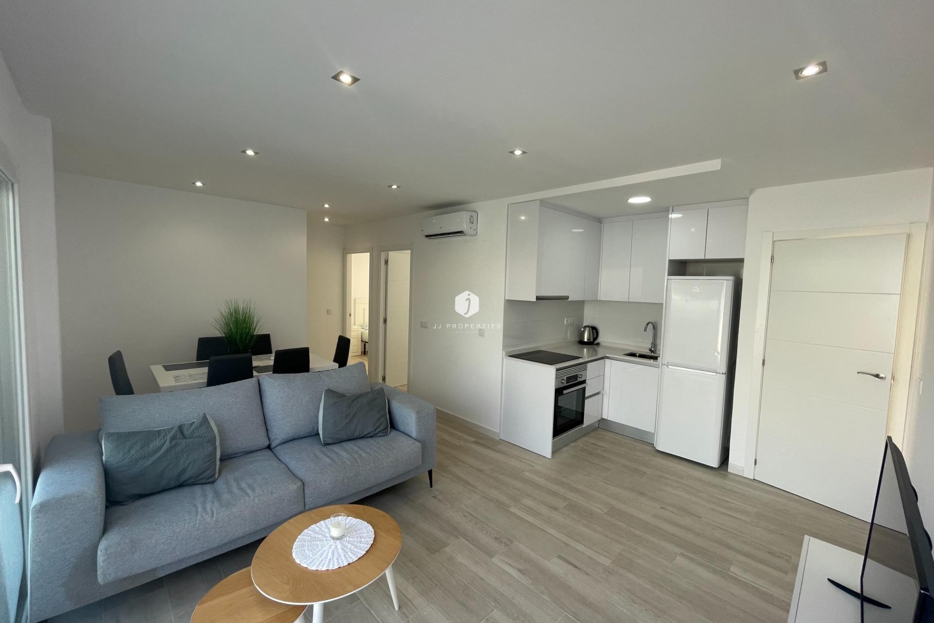 Resale - Bungalow -
Orihuela Costa - La Regia