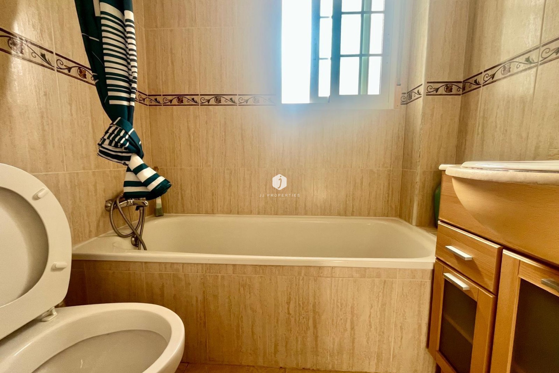 Resale - Bungalow -
San Fulgencio - La Marina