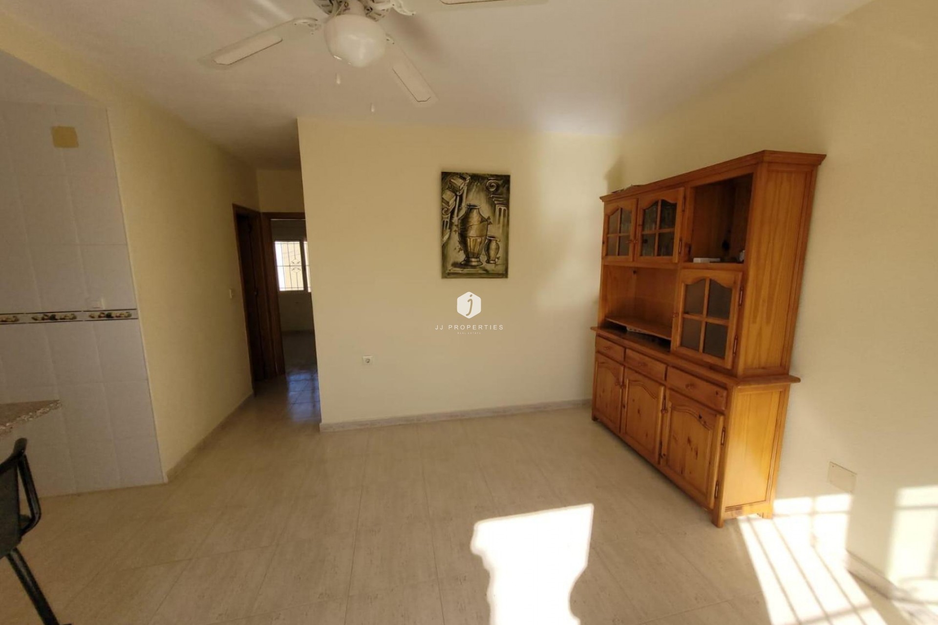 Resale - Bungalow -
San Miguel de Salinas - Inland